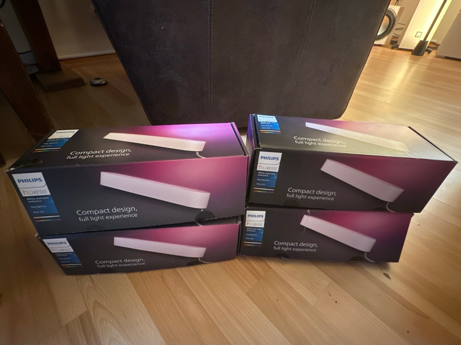 4x Philips Hue Play Light Bar (Wit en Kleur Ambiance), Wit, Kunststof, Nieuw, Ophalen of Verzenden