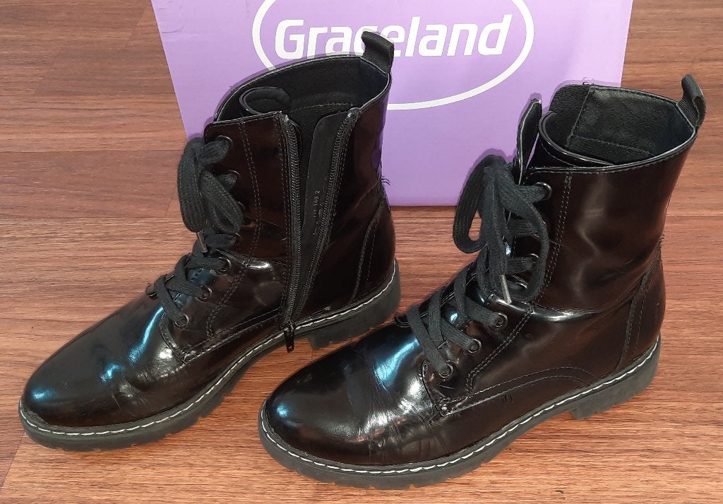 Graceland zwarte lakboots dames/meisjes mt 37, Kleding | Dames, Schoenen, Zwart, Lage of Enkellaarzen, Ophalen of Verzenden, Zo goed als nieuw