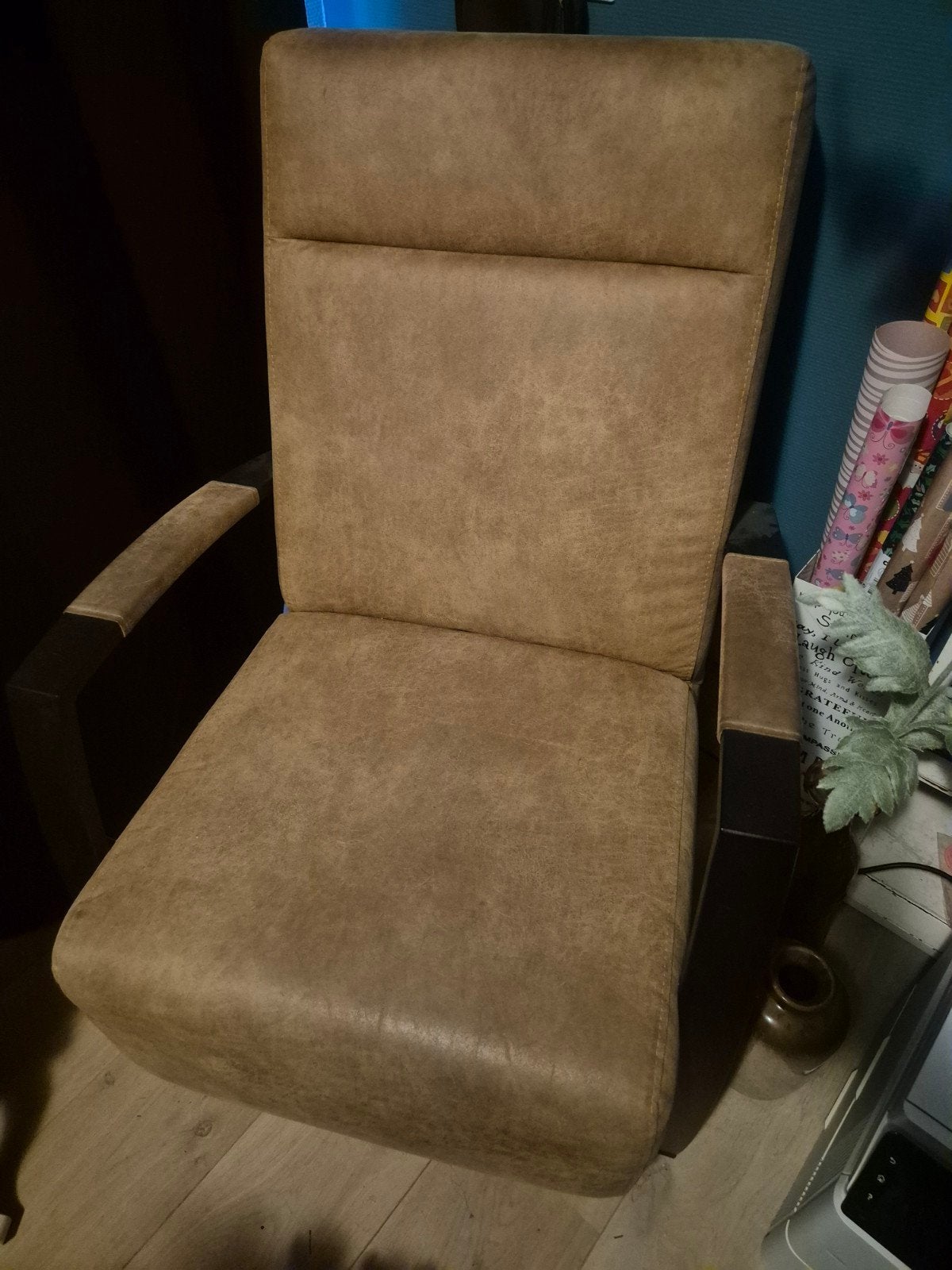 2 bruine fauteuils - Ophalen in Hoogvliet, Ophalen, Gebruikt