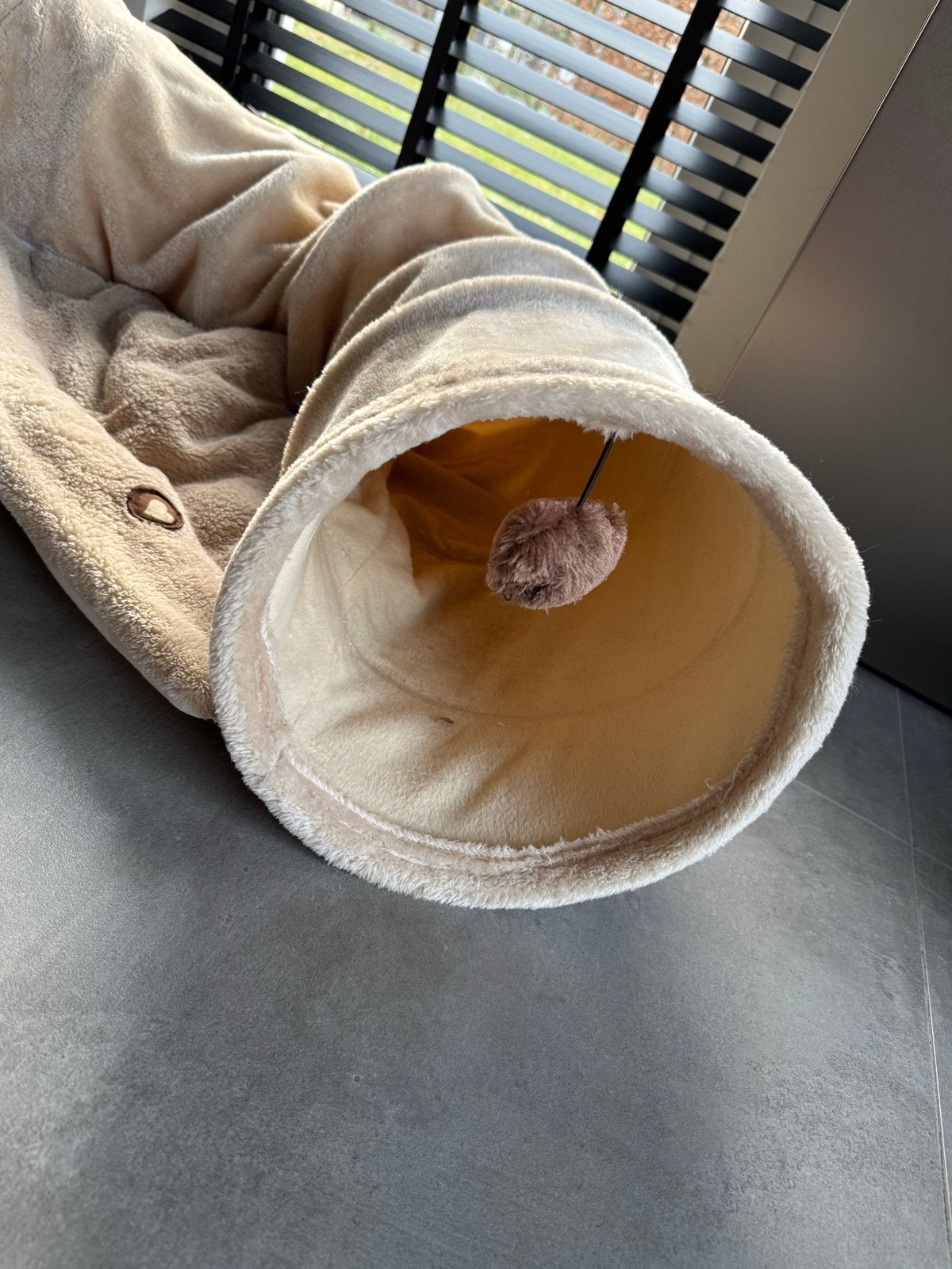 Kattentunnel met mandje, Dieren en Toebehoren, Ophalen of Verzenden, Gebruikt, Pluche