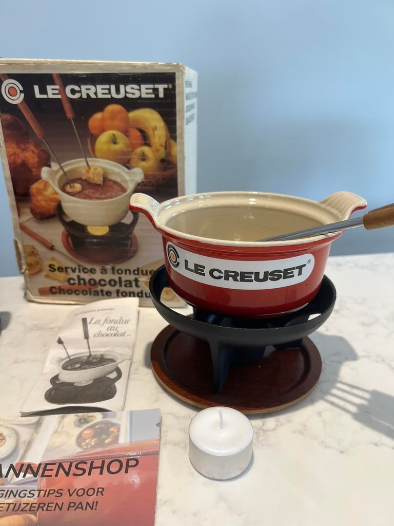 Nieuwe chocolade fondue set kersenrood in de doos, Witgoed en Apparatuur, Fonduesets, Waxinelicht, Ophalen of Verzenden, Le Creuset