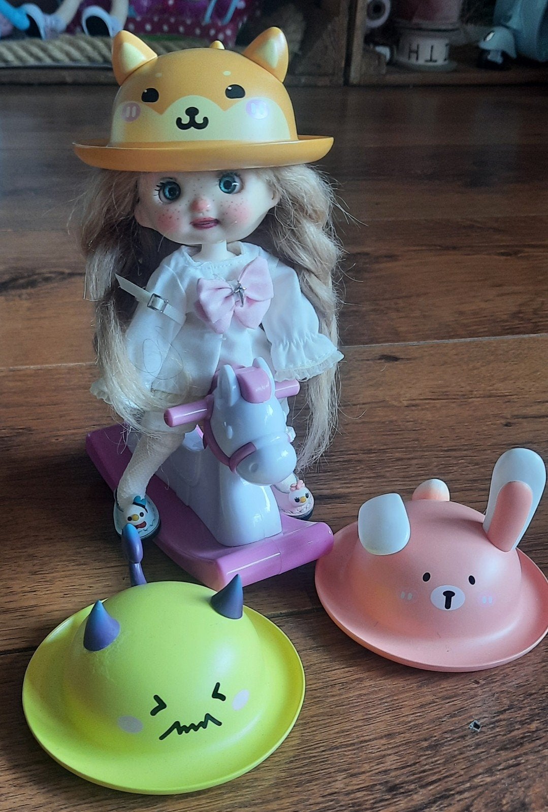 Bjd 1/8, ob11 , 3 stuks originele Sto Doll hoedjes., Verzamelen, Poppen, Ophalen of Verzenden, Nieuw, Pop