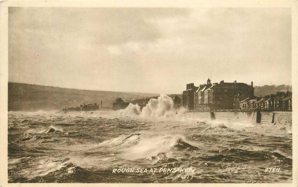 381-374-035 Rough sea at Penzance, Verzenden, Voor 1920, Engeland