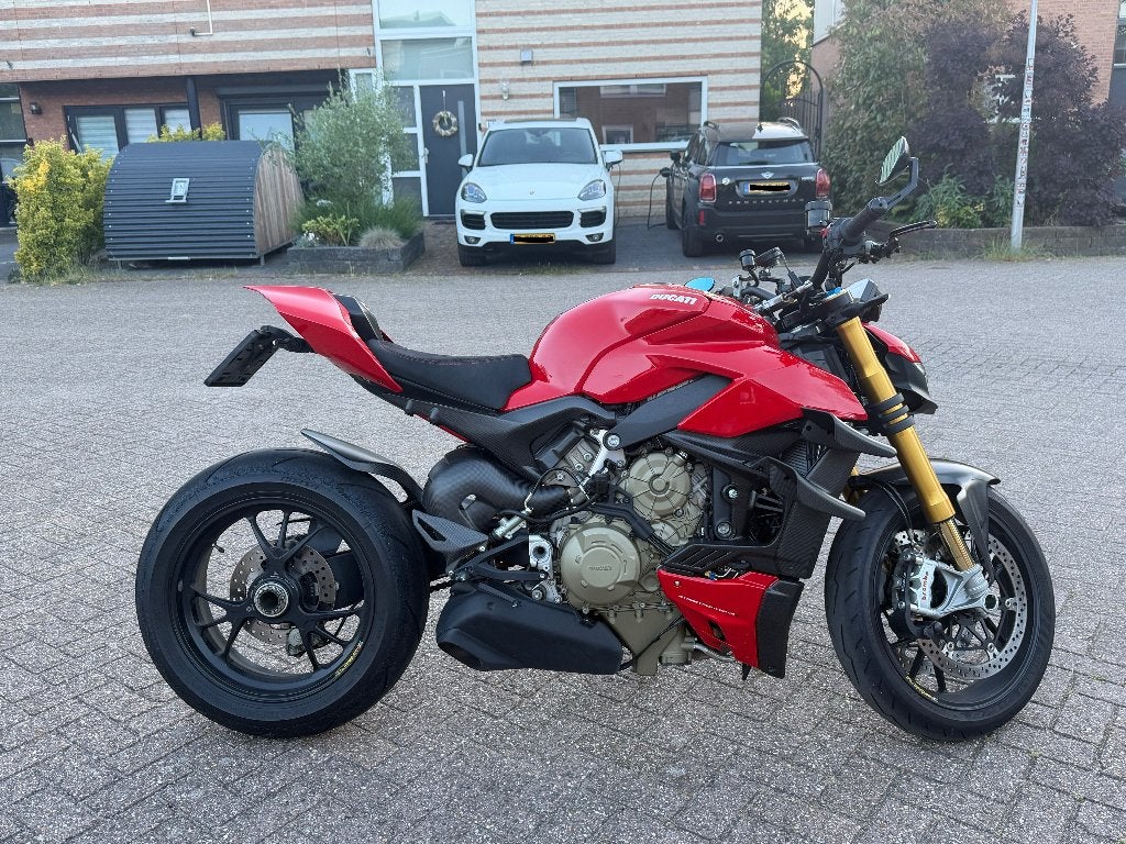 Ducati Streetfighter V4S (full carbon), Occasion, 4 cilinders, Motorrijbewijs A, Particulier