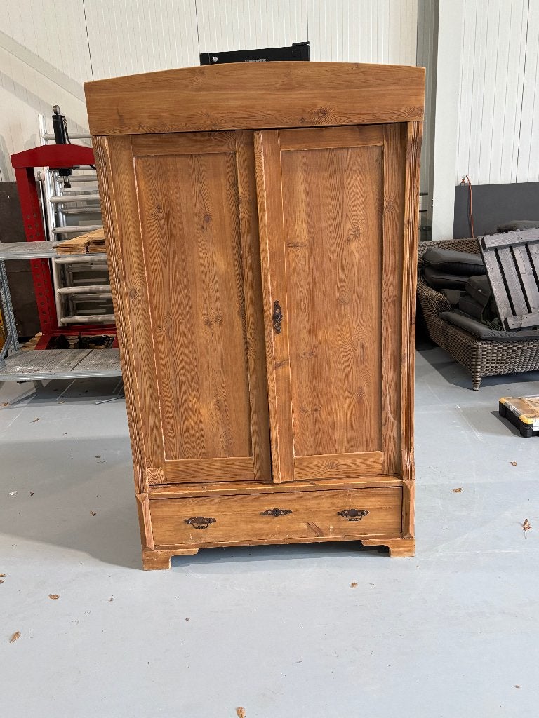 antieke grenen kast, houten kast, Ophalen