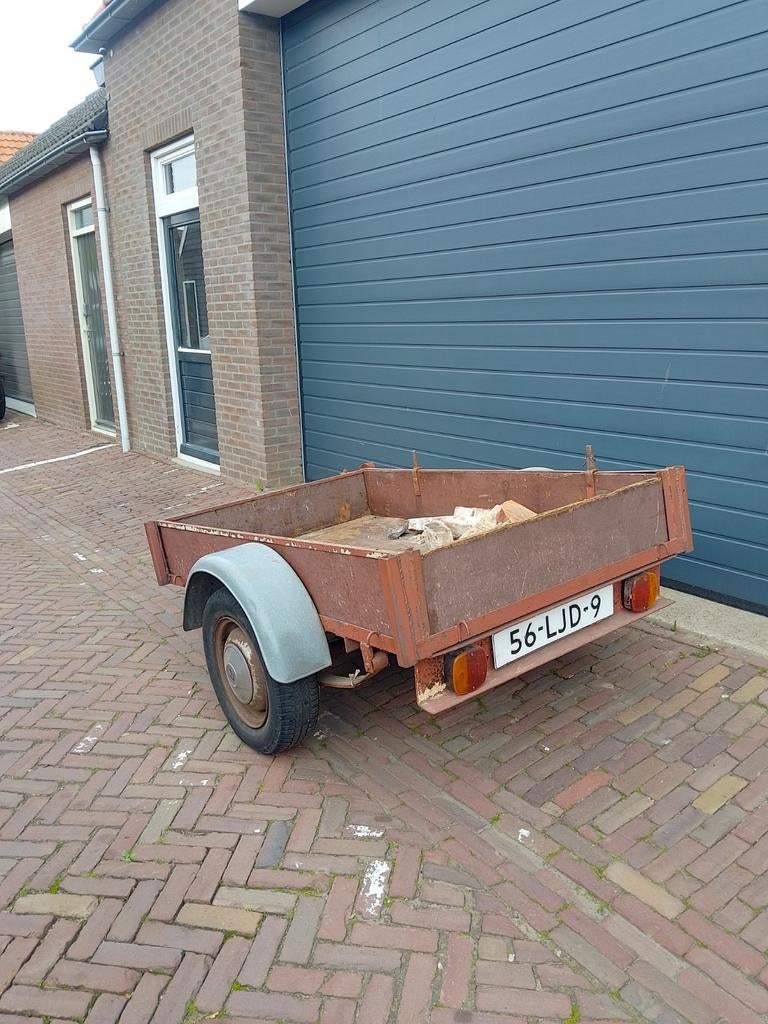 Aanhangwagen opknapper of gewoon meteen gebruiken., Ophalen, Gebruikt