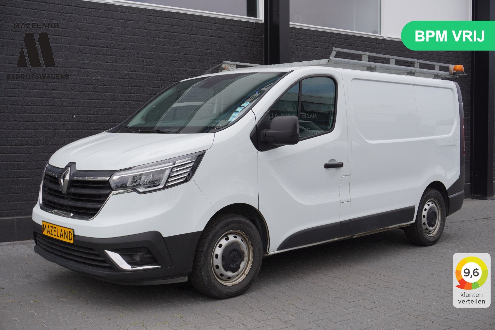 Renault Trafic 2.0 Blue dCi 130PK EURO 6 - Airco - Navi - Cr, Voorwielaandrijving, Gebruikt, Zwart, 4 cilinders