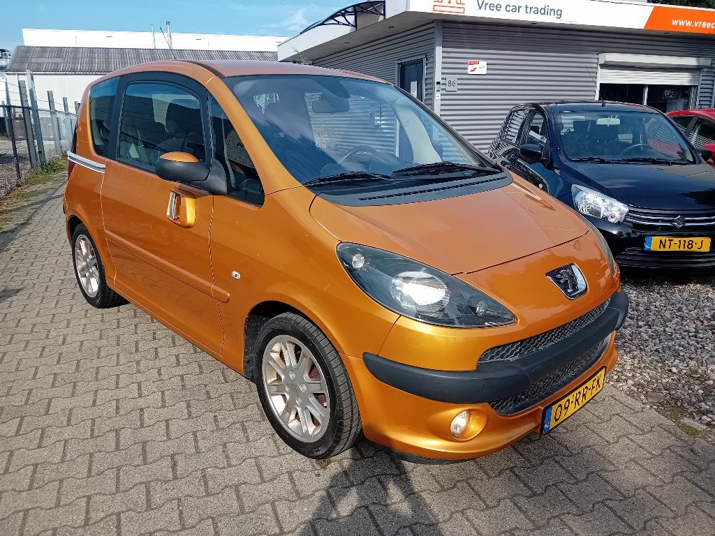 Peugeot 1007 1.6 16V Sporty AUTOMAAT AIRCO!! APK 17-06-2027, Auto's, Zwart, Sound system, Bedrijf, 108 pk
