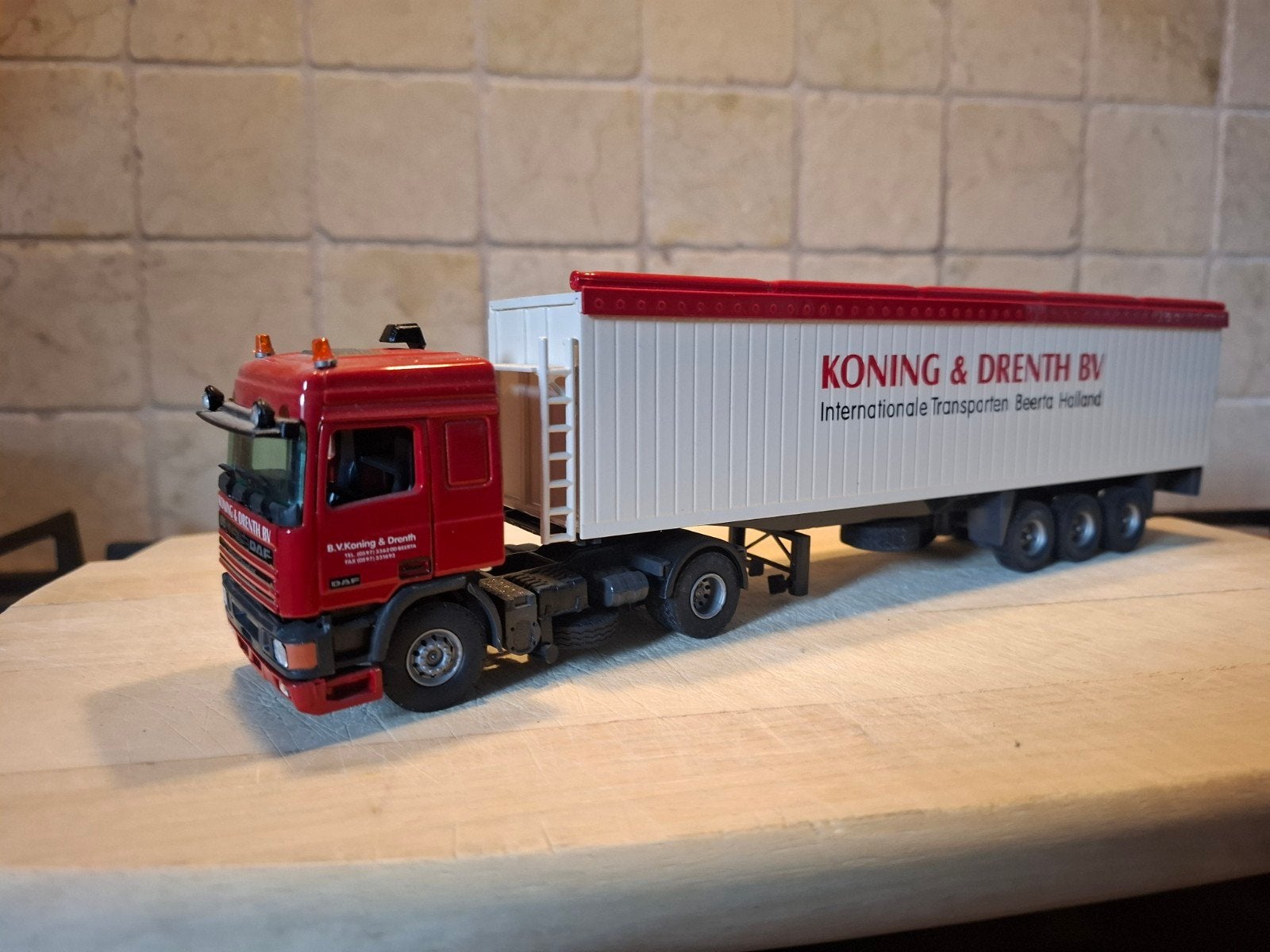 Tekno DAF 95 spacecab Fa Koning en Drenth, Ophalen of Verzenden, Zo goed als nieuw, Bus of Vrachtwagen, Tekno