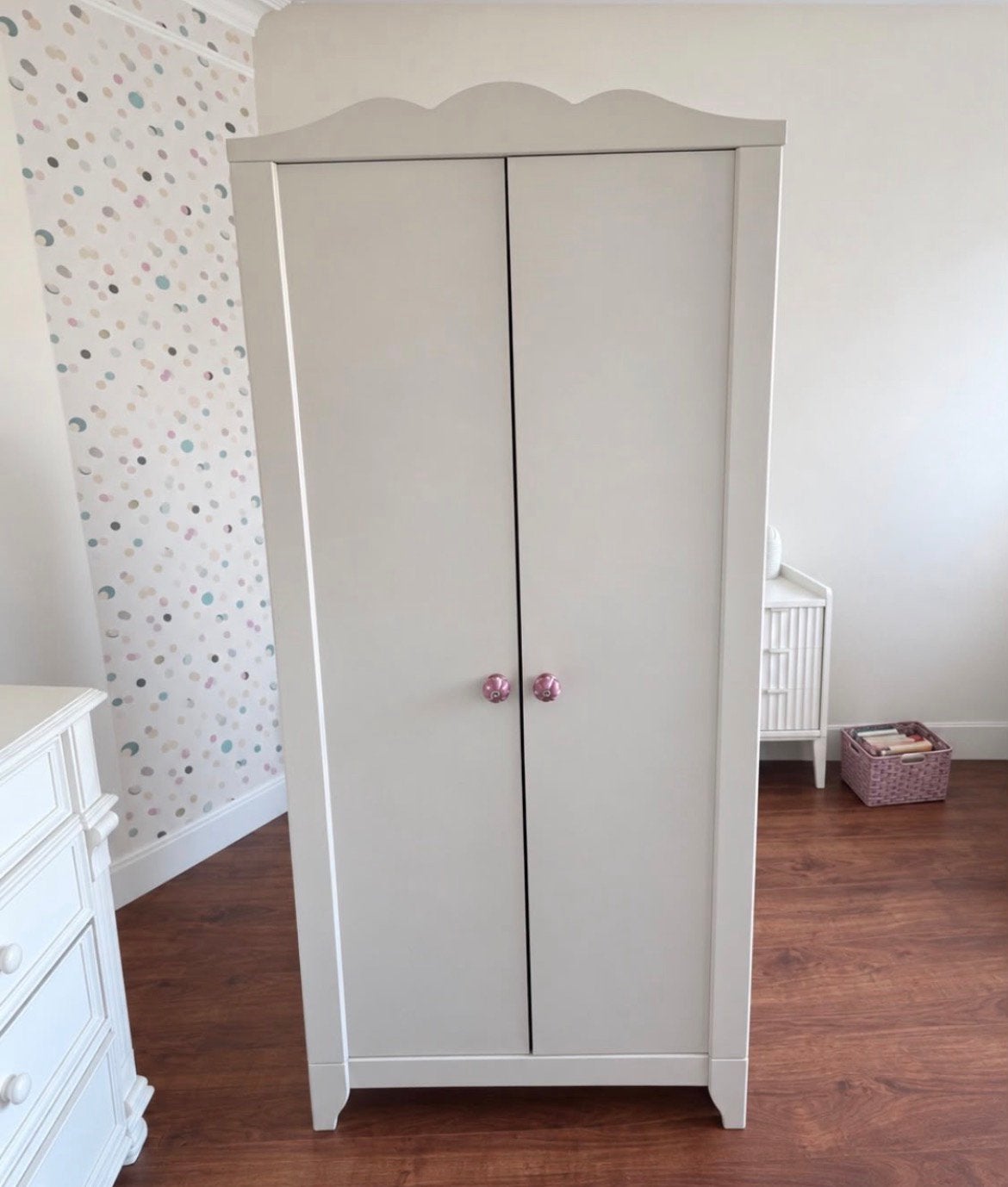 Gratis IKEA HENSVIK kledingkast - zelf demonteren, Gebruikt, Kast, 50 tot 70 cm, 105 cm of meer