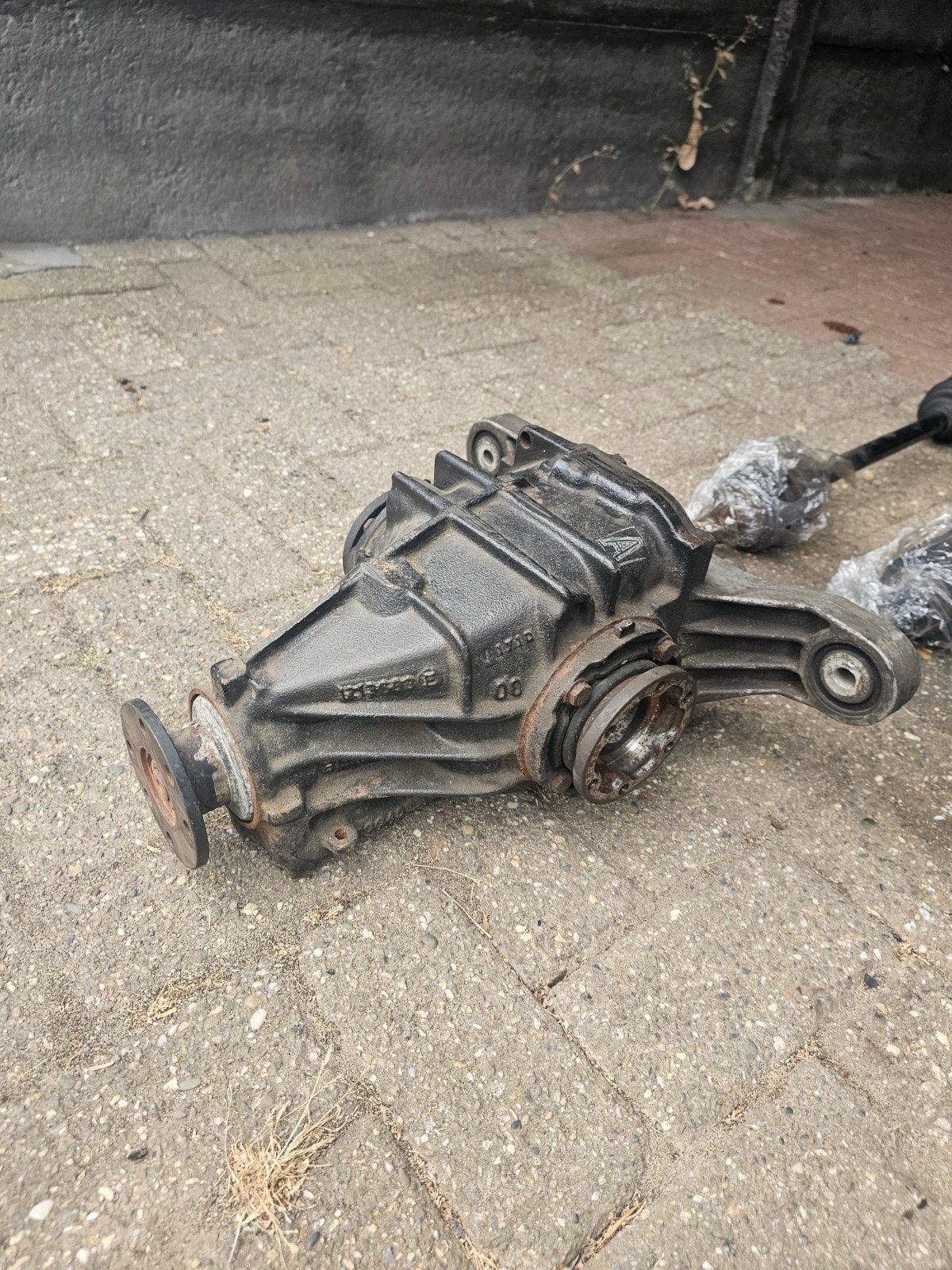 e36 3,45 differentieel 168mm, Ophalen, Gebruikt