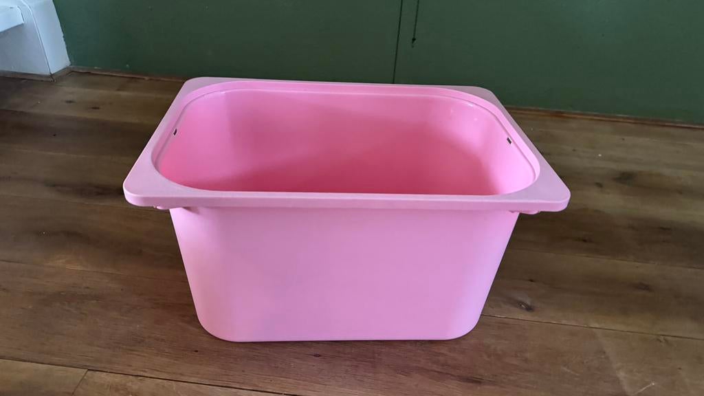 Roze ikea bak, Doe-het-zelf en Verbouw, Kratten en Dozen, Ophalen, Doos, Minder dan 35 cm, Minder dan 50 cm