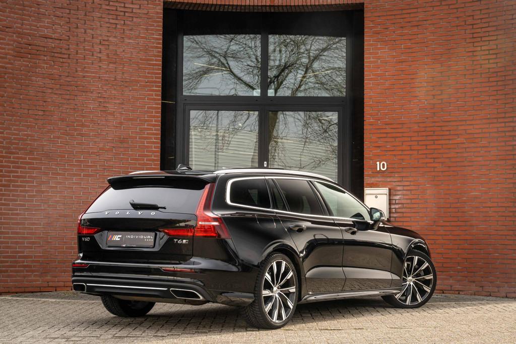 Volvo V60 2.0 T6 AWD Inscription 310pk Massage B&W Trekhaak, Automaat, Gebruikt, Euro 6, 4 cilinders