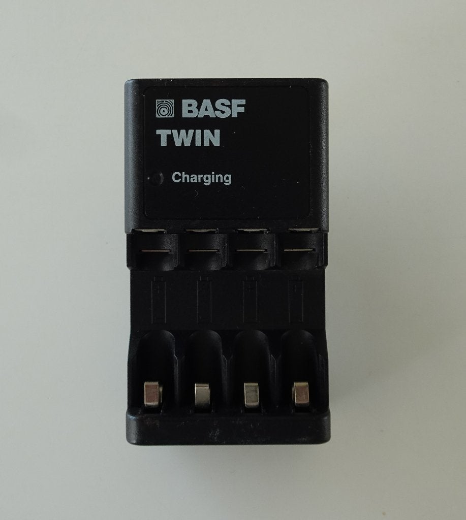 BASF Twin Batterij Oplader, Ophalen, Zo goed als nieuw