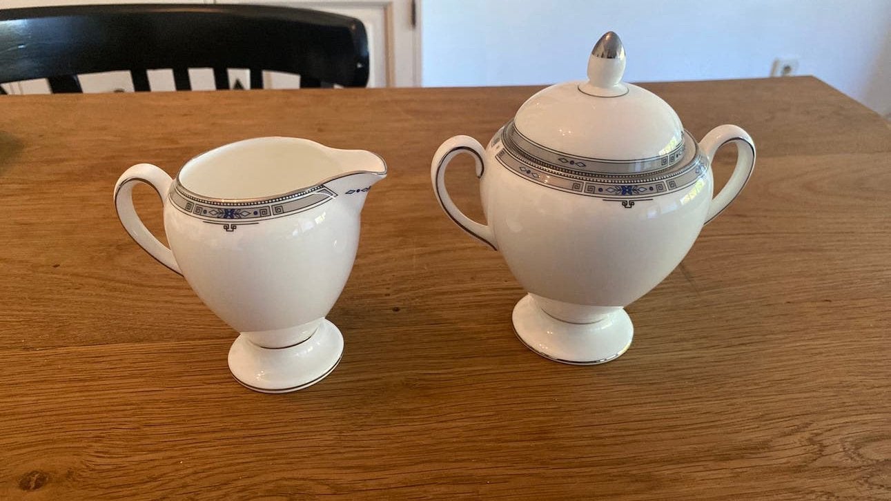 Wedgwood Amherst, melkkan en suikerpot, Antiek en Kunst, Ophalen of Verzenden
