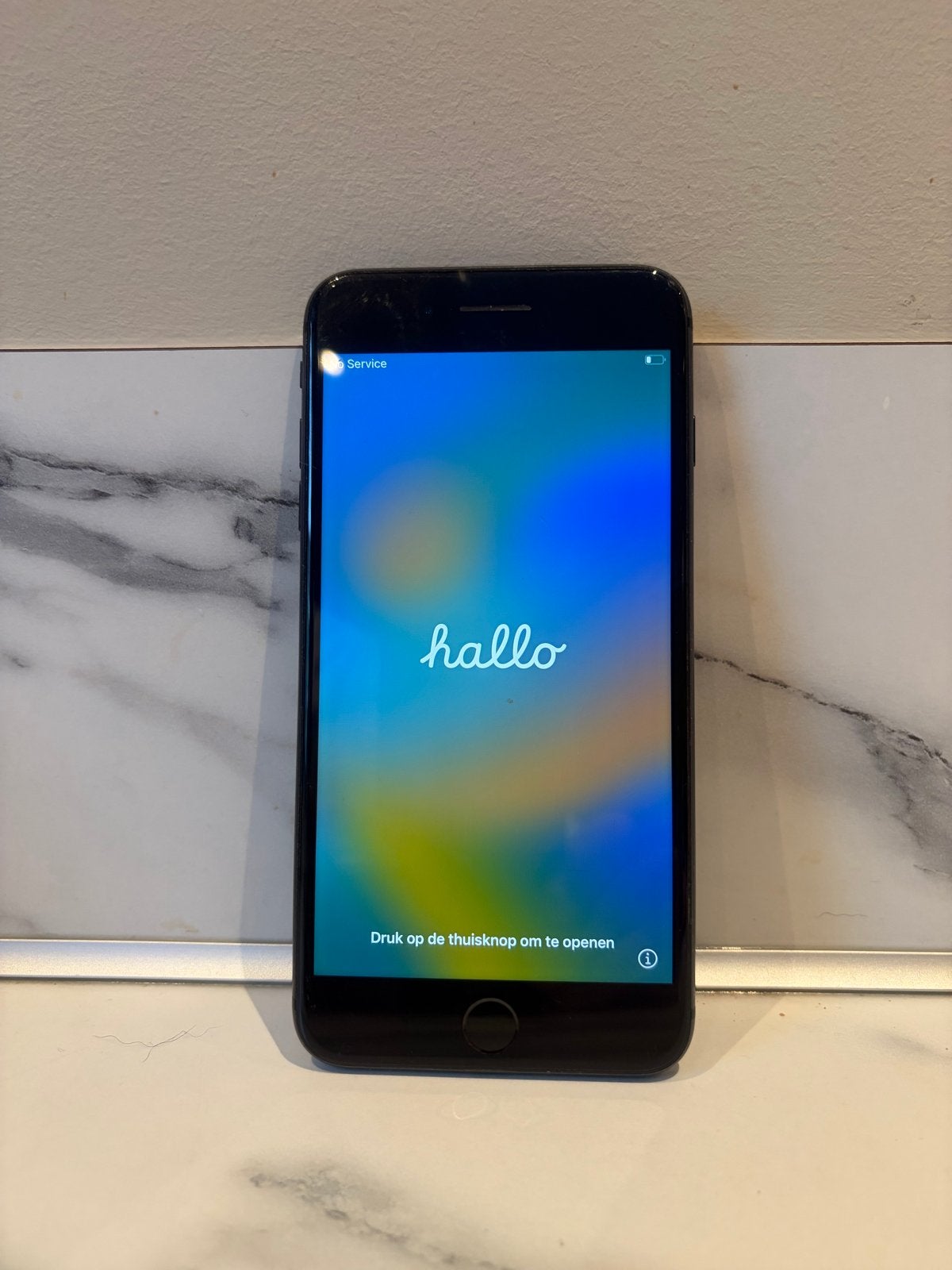 iPhone 8 Plus - Werkt goed, schade aan buitenkant, Telecommunicatie, Mobiele telefoons | Apple iPhone, Gebruikt, 64 GB, iPhone 8 Plus