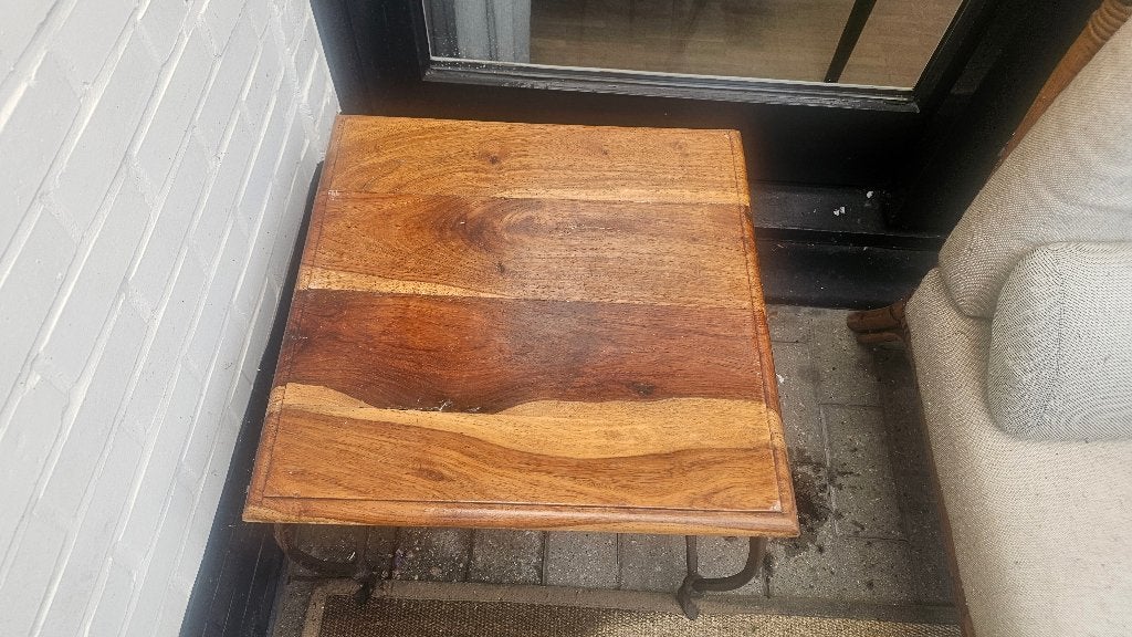 Bijzettafeltje, Minder dan 55 cm, Gebruikt, Vierkant, Hout