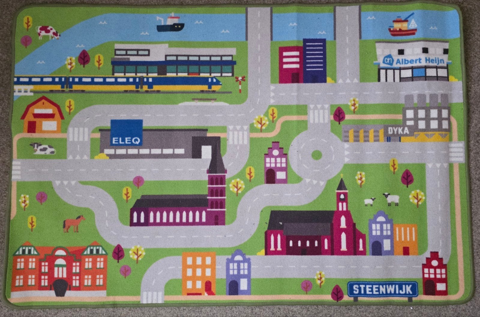 Vloerkleed Speelkleed Steenwijk met de AH de Grote kerk etc., Ophalen, Zo goed als nieuw