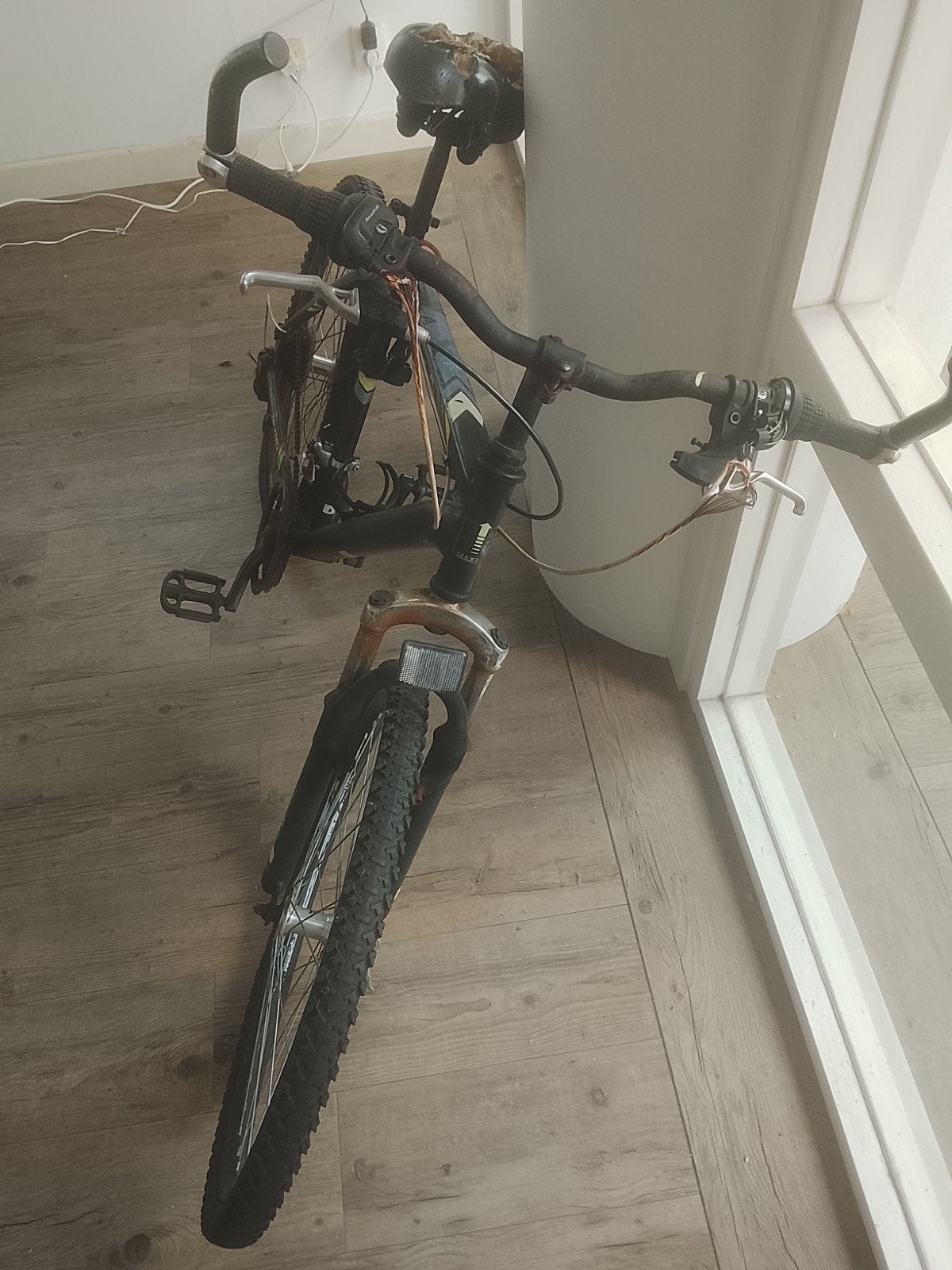 Mountainbike met slot - onderhoud nodig, Ophalen of Verzenden, Gebruikt, Overige merken