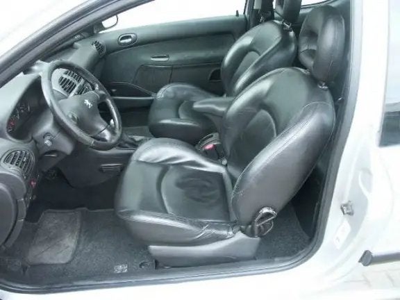 GEZOCHT Spoed zwart leer interieur peugeot 206 5 deurs, Ophalen
