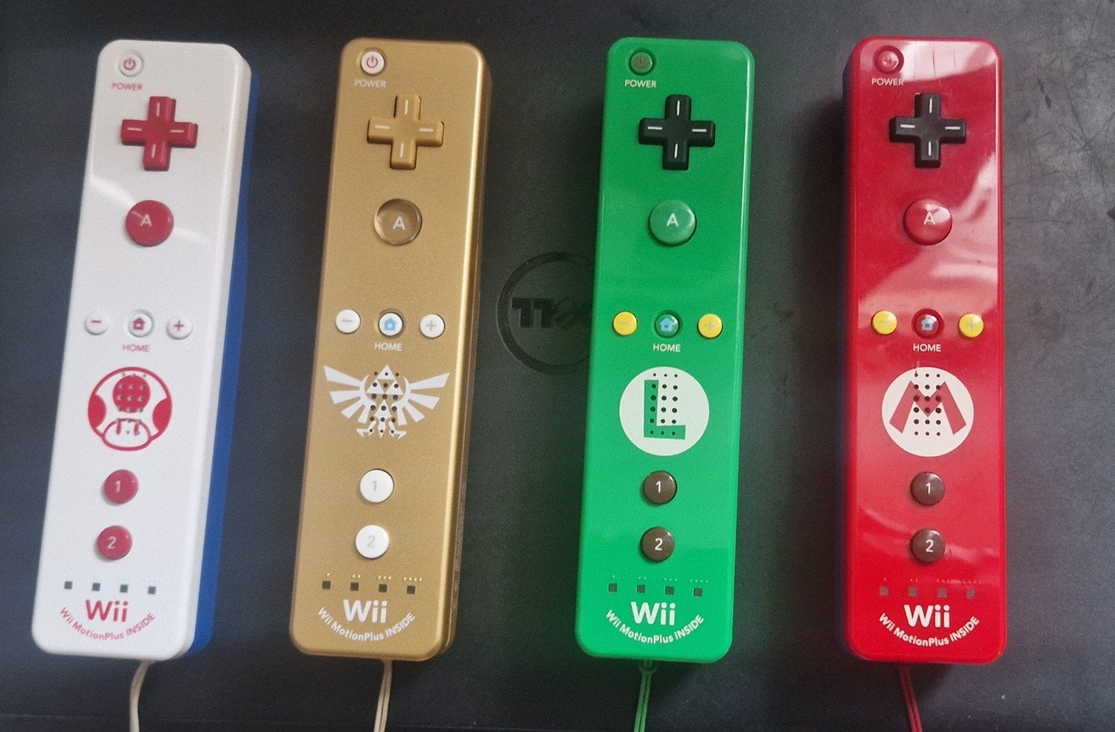Mario Luigi Toad Zelda Wii MotionPlus Inside controllers, Spelcomputers en Games, Ophalen of Verzenden, Gebruikt, Met 3 controllers of meer