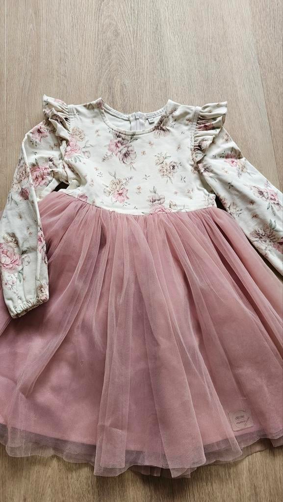 Jurk met bloemenprint en tule rok maat 104, Ophalen of Verzenden