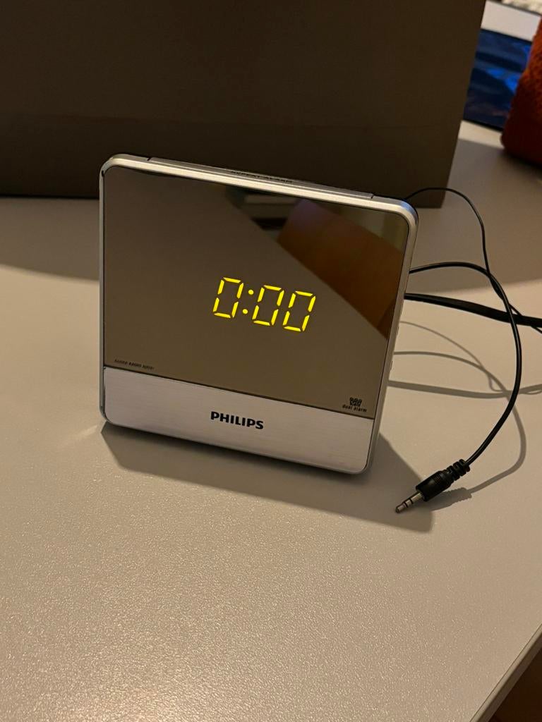 Philips wekkerradio, Witgoed en Apparatuur, Wekkers, Ophalen of Verzenden, Zo goed als nieuw