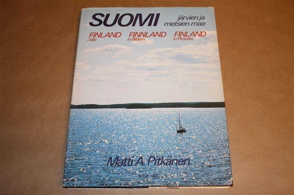 Boek over Finland. Finland in beeld. Veel foto\'s., Ophalen of Verzenden, Gelezen, Europa