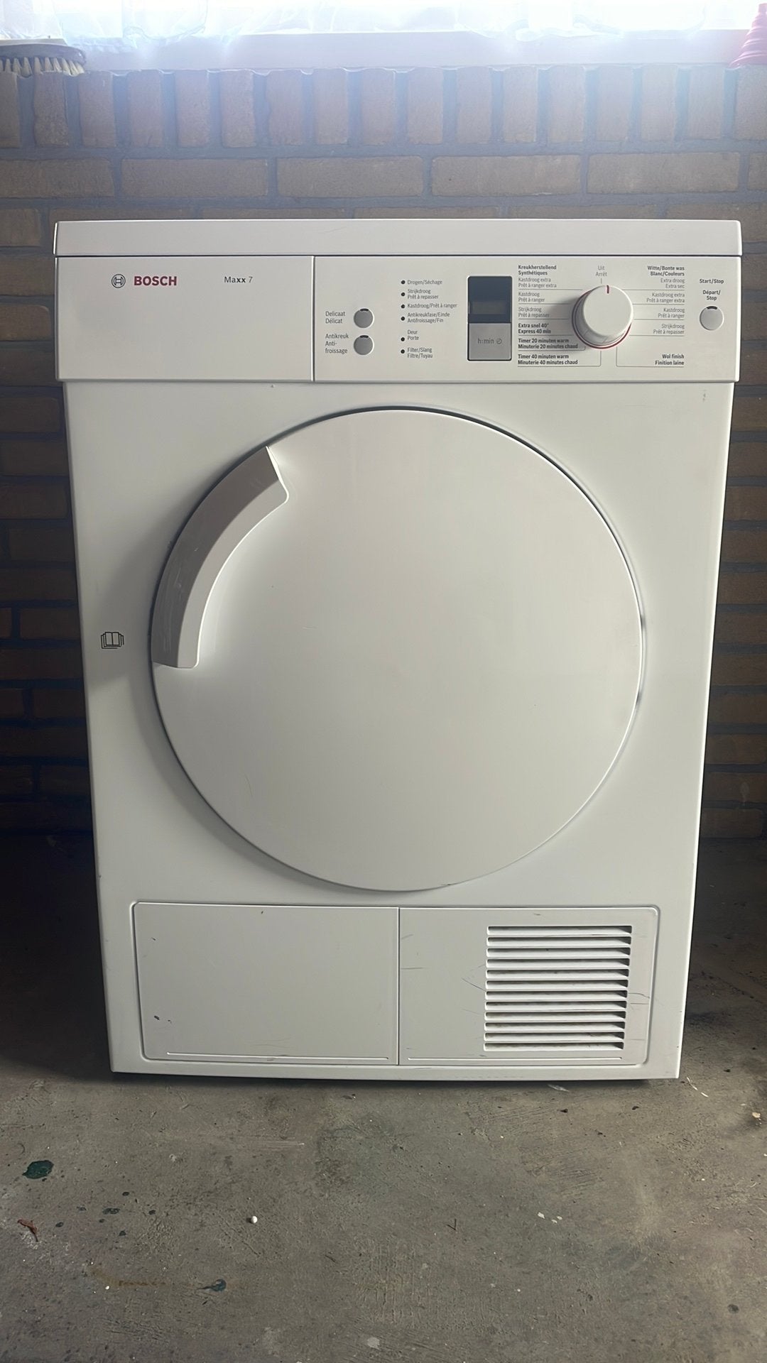 Bosch Maxx 7 Afvoerdroger, Witgoed en Apparatuur, Wasdrogers, Gebruikt, Luchtafvoer, Voorlader, 6 tot 8 kg, 85 tot 90 cm, Anti-kreukfase