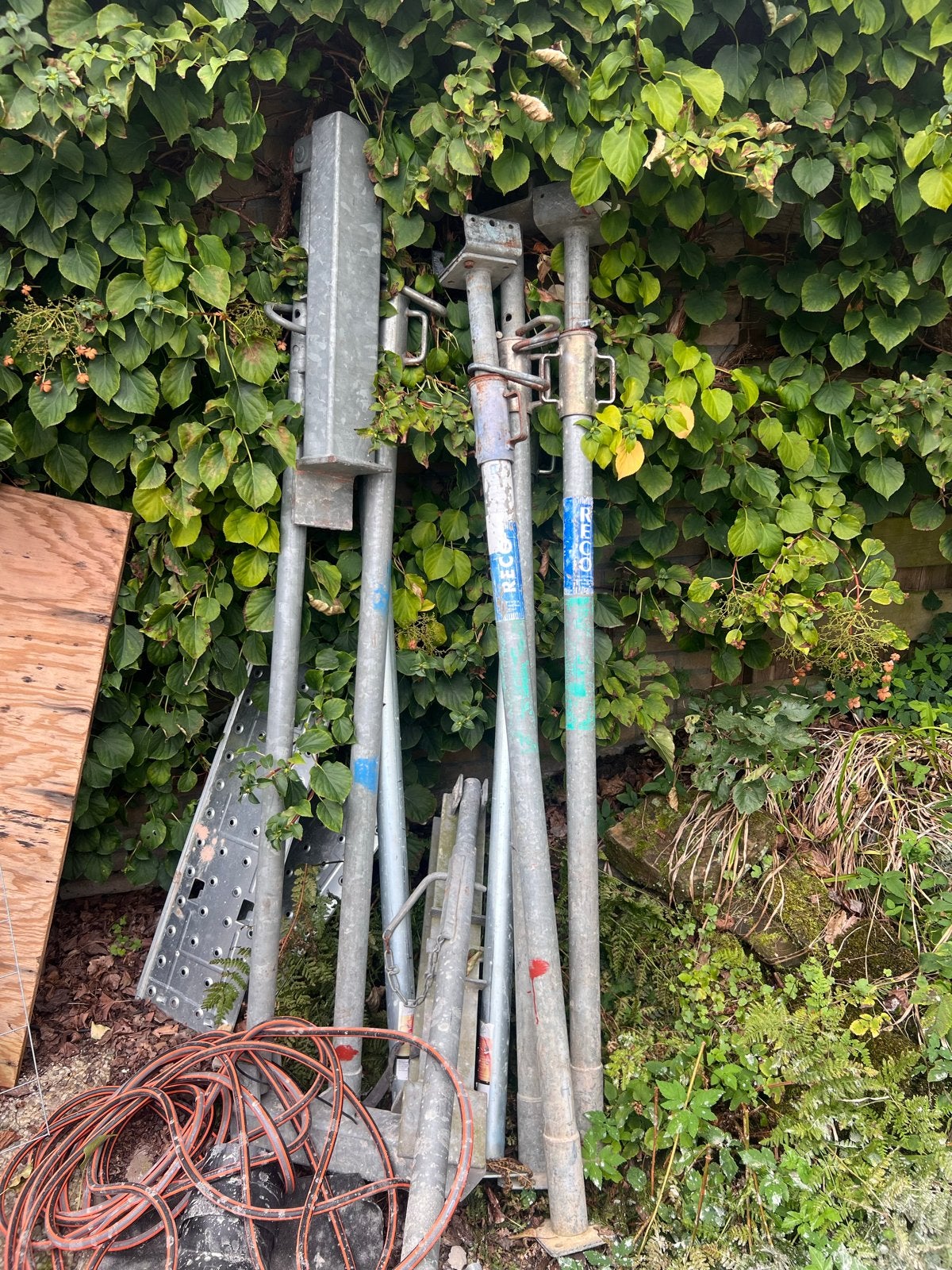 Stutpalen / bouwstempels / stand alone stempels, Doe-het-zelf en Verbouw, Ophalen of Verzenden, Gebruikt, Overige typen, 2 tot 5 meter