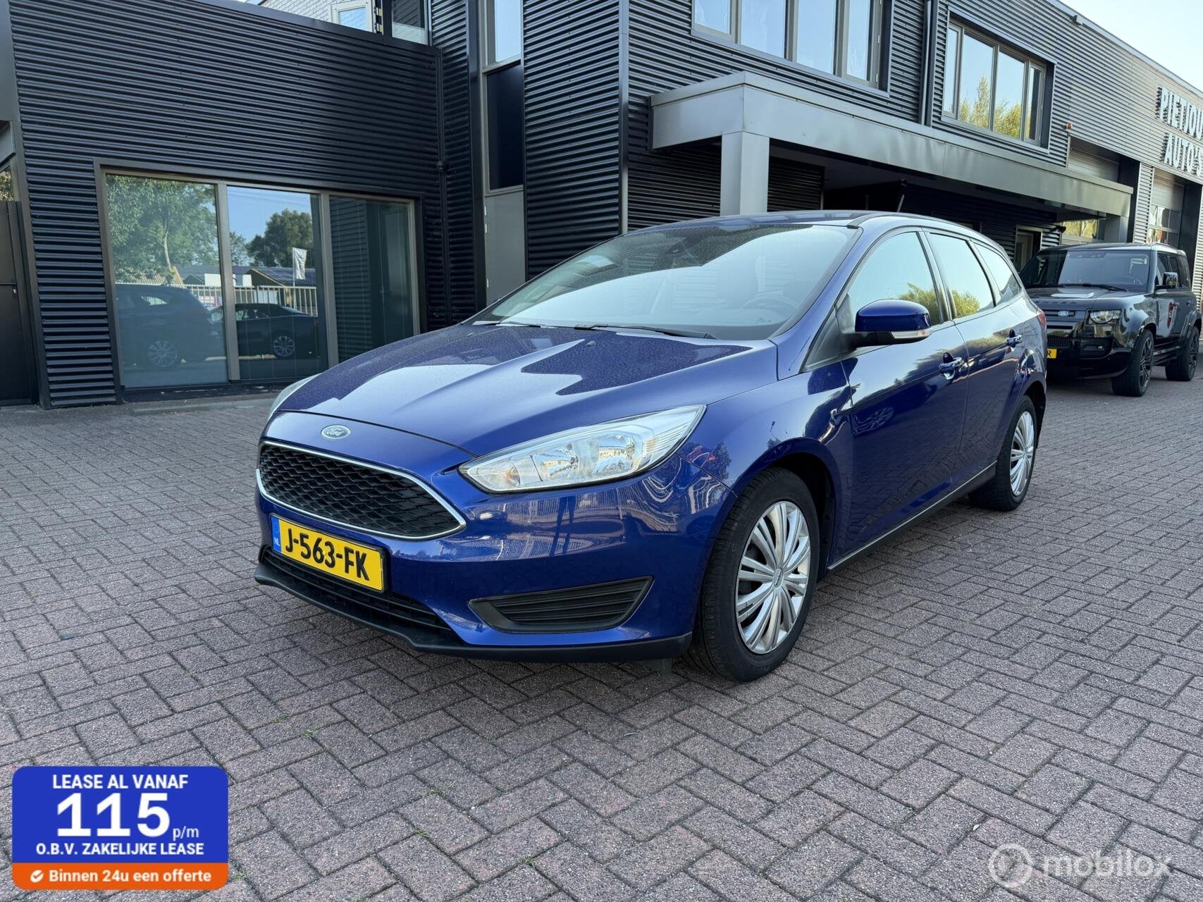 Ford Focus Wagon 1.0 Trend Airco Bluetooth isofix stereo cd, Gebruikt, Blauw, Start-stop-systeem, Handgeschakeld