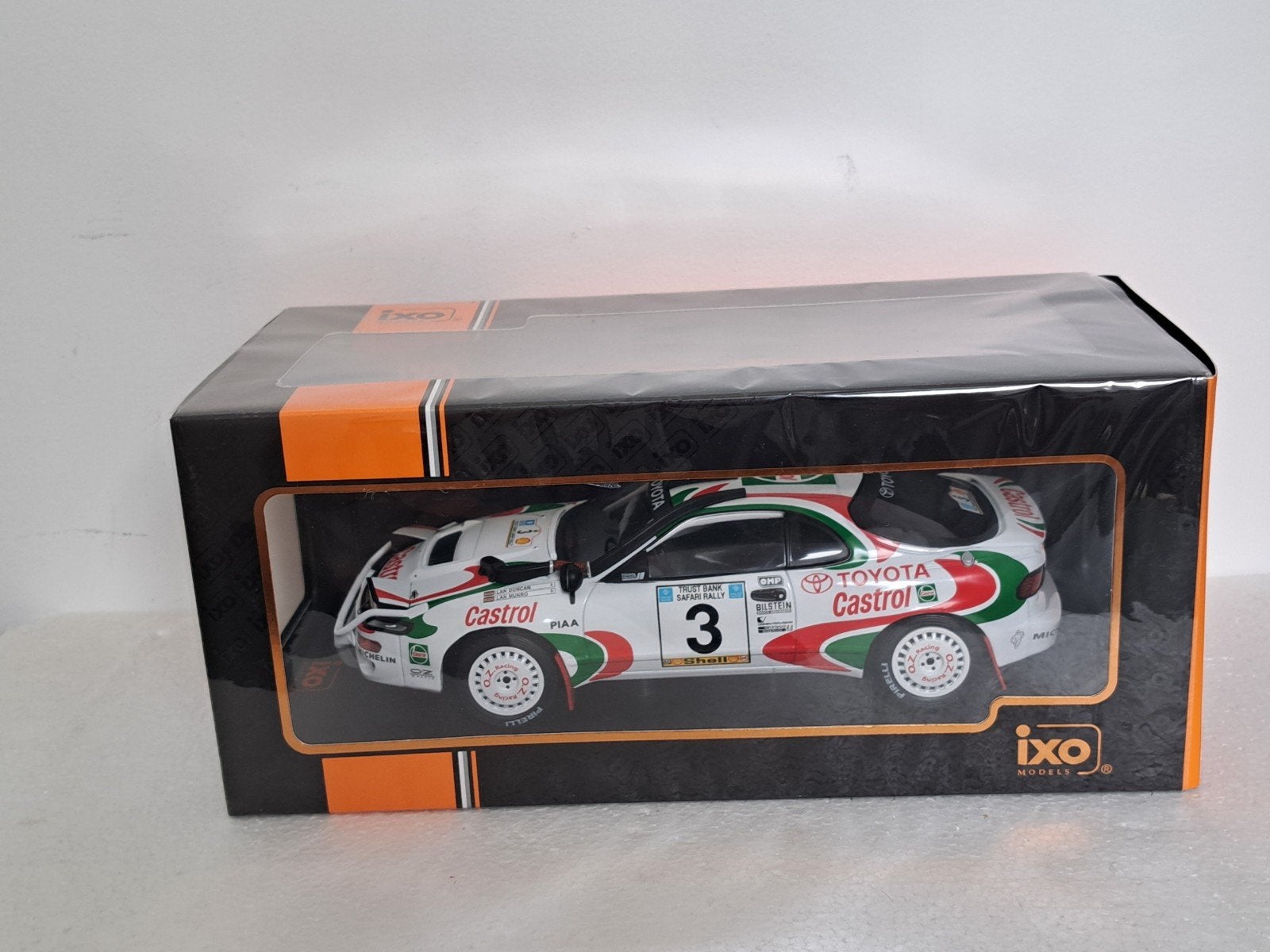 Toyota Celica Turbo Safari Rally 1993 1/18 IXO NIEUW, Ophalen of Verzenden, Nieuw, Auto, Overige merken