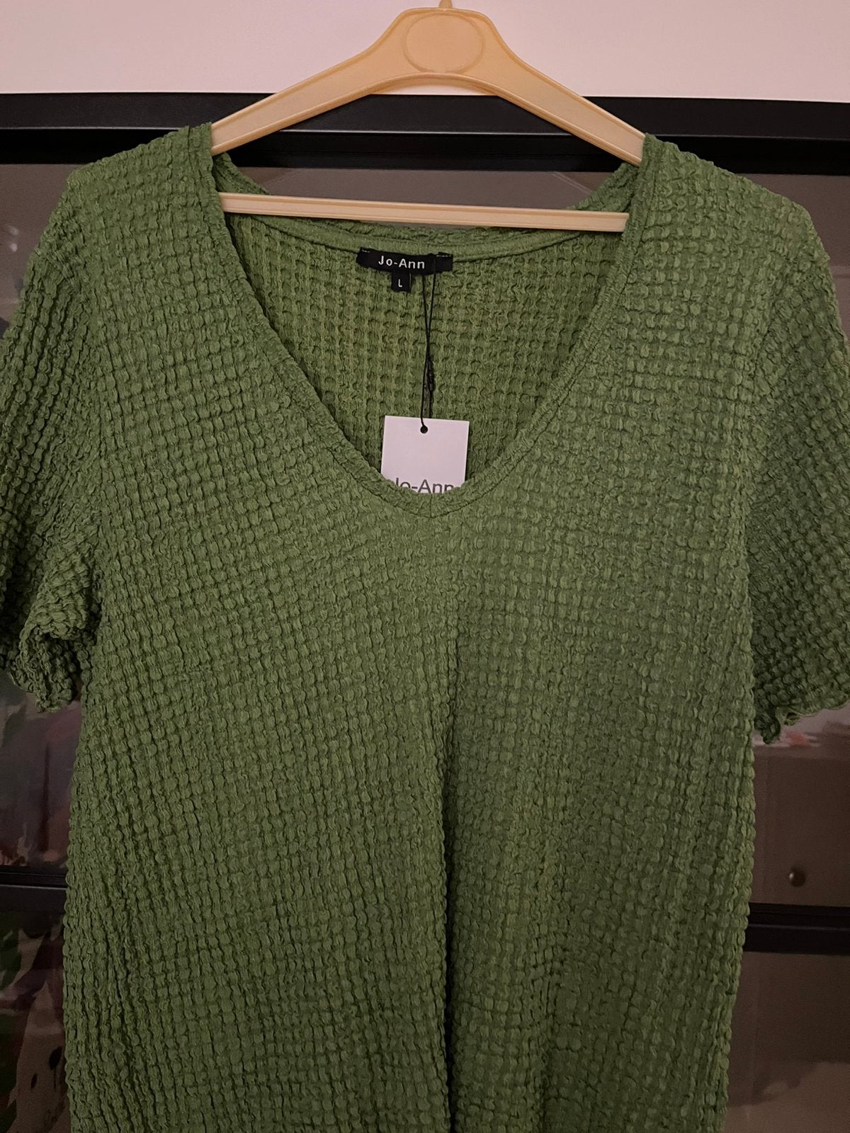 Groene Top NIEUW met krtje Jo Ann maat M/L, Kleding | Dames, Tops, Nieuw, Maat 38/40 (M), Groen, Korte mouw, Ophalen