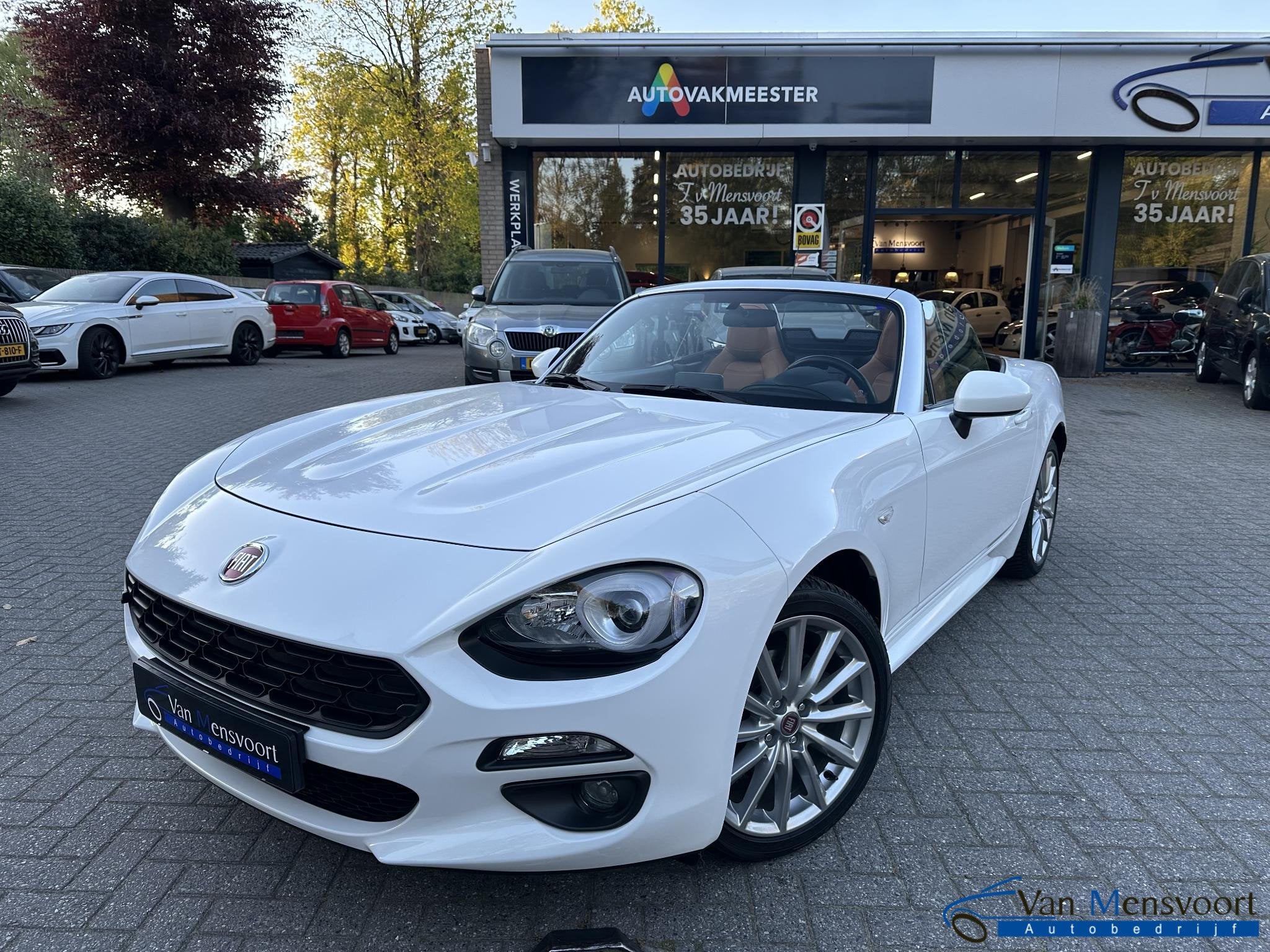 Fiat 124 Spider 1.4 MultiAir Turbo Lusso Leder|Navi|Camera|K, Achterwielaandrijving, Gebruikt, Euro 6, 4 cilinders
