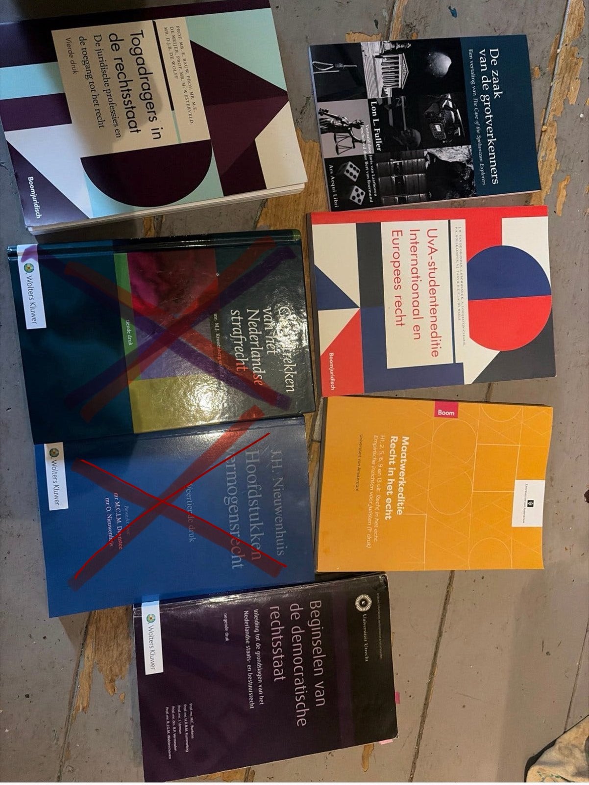 Boeken eerste jaar Uva rechtsgeleerdheid (rechten), Boeken, Ophalen of Verzenden, Alpha, Zo goed als nieuw, WO