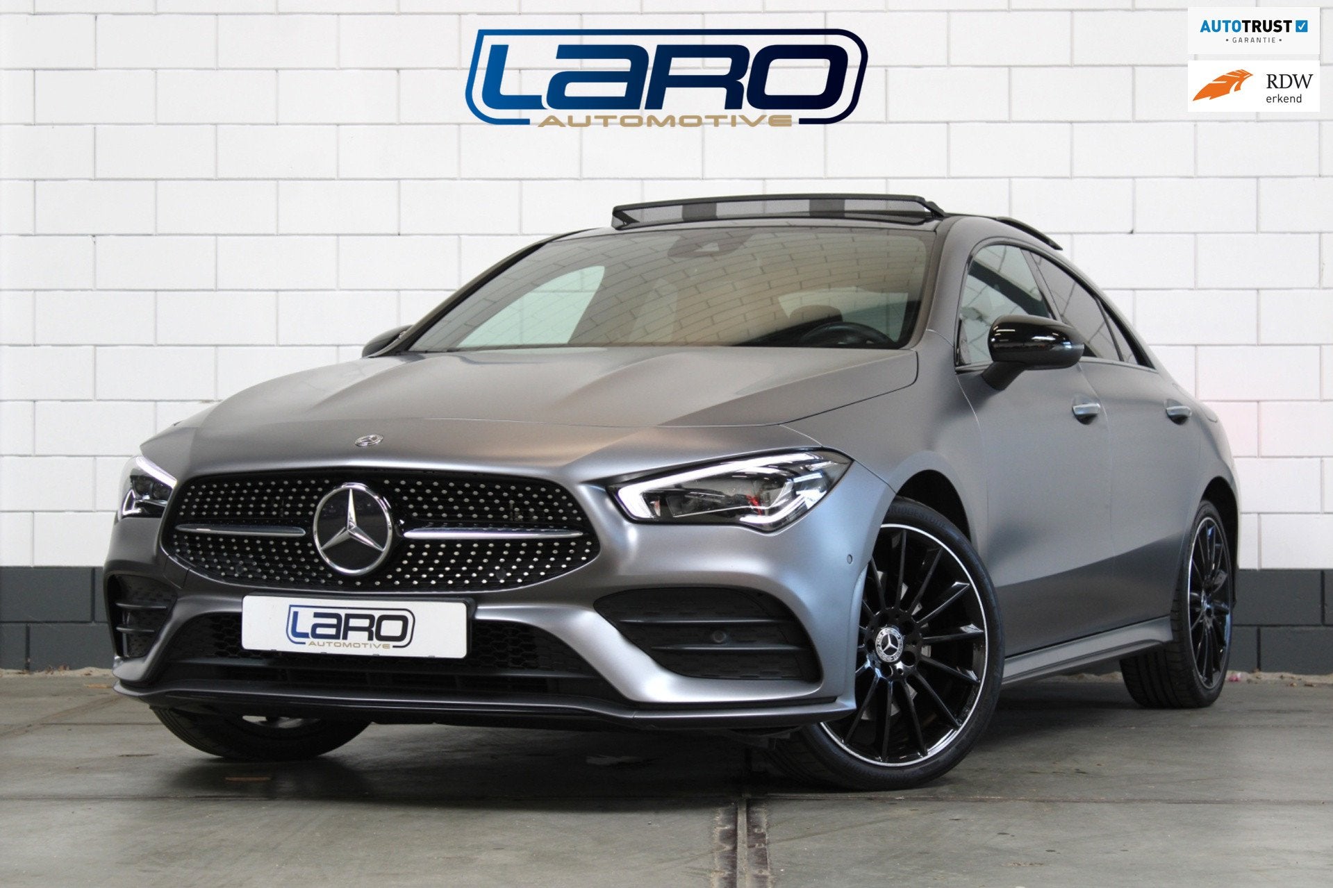 Mercedes-Benz CLA-klasse 250 e AMG Line | Pano Magno Wide Sf, Auto's, Mercedes-Benz, CLA, Gebruikt, Euro 6, 4 cilinders