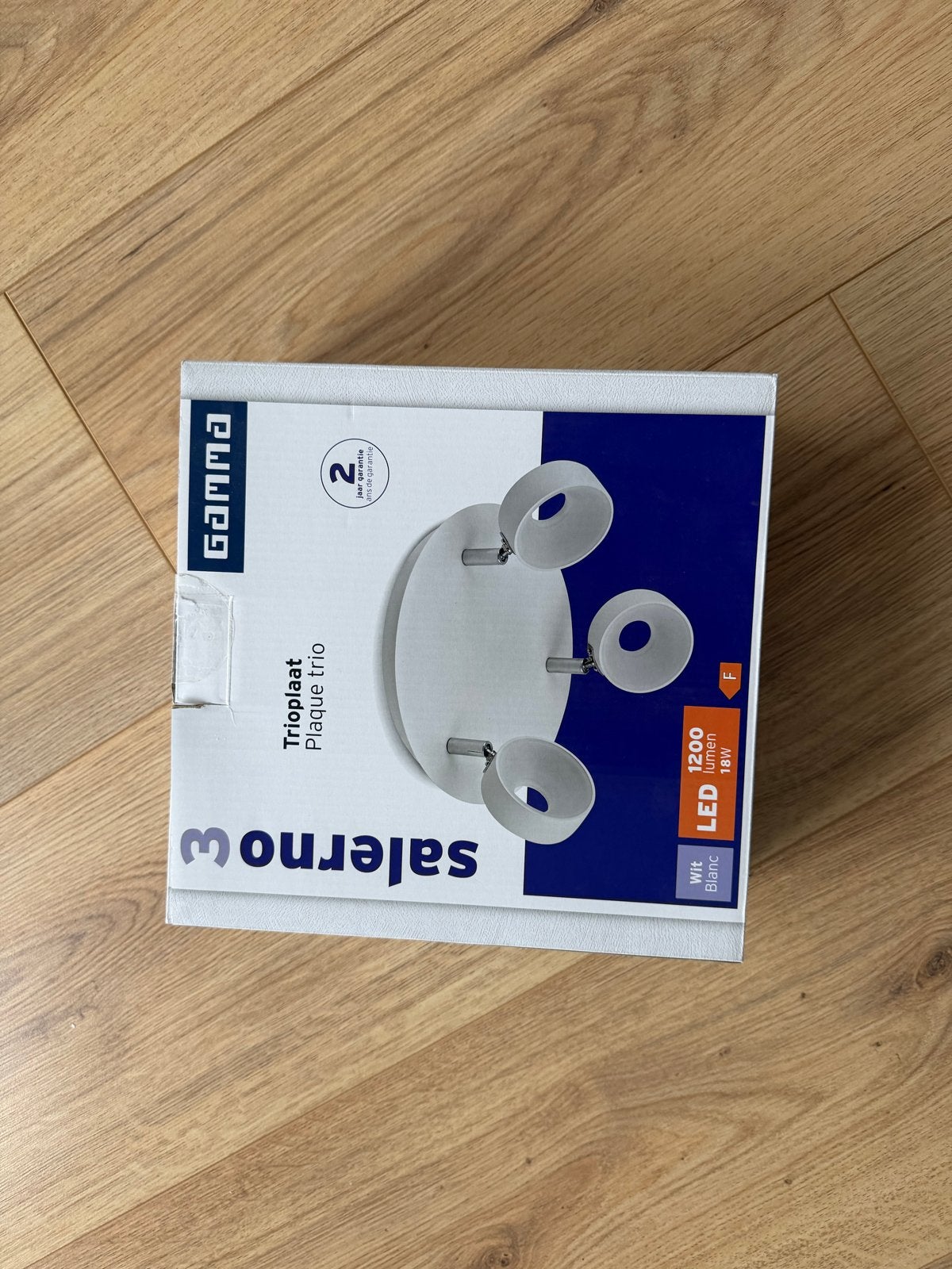 Gamma Salernoo Trioplaat LED Plafondlamp - Nieuw in doos, LED, Nieuw, Plafondspot, Ophalen of Verzenden