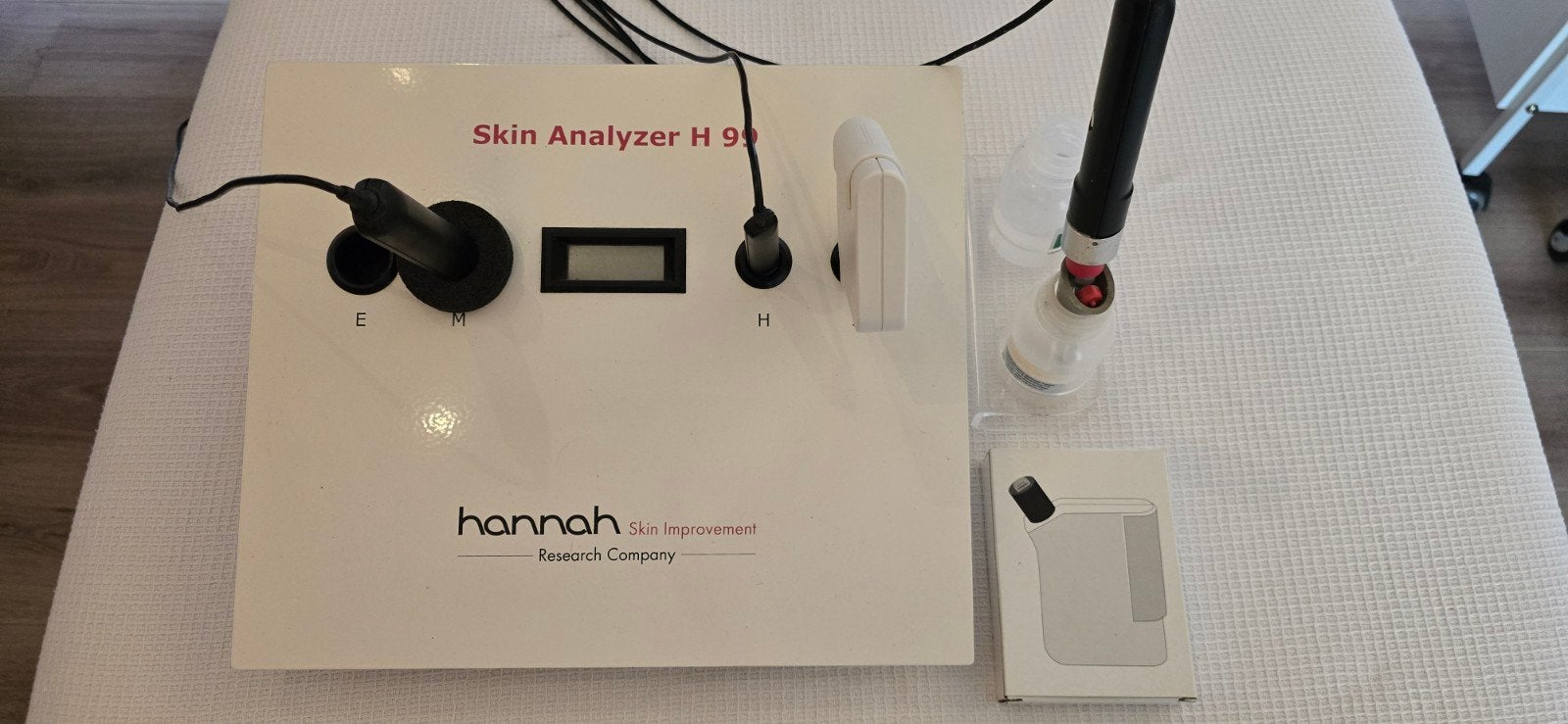 Hannah Skin Analyzer H 99 - Huidanalyseapparaat, Ophalen of Verzenden, Gebruikt