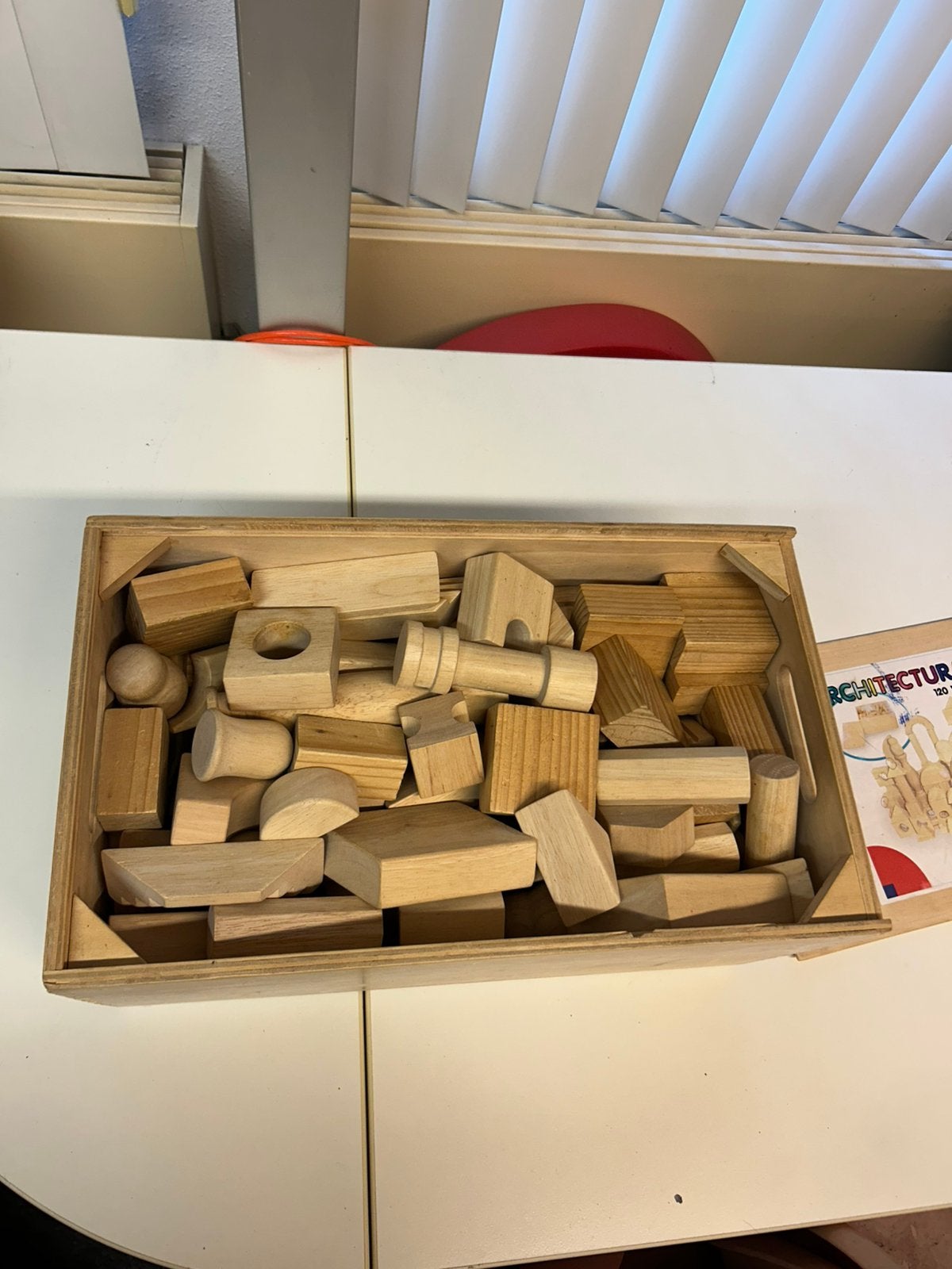 Doos met Houten blokken speelgoed, Kinderen en Baby's, Speelgoed | Houten speelgoed, Ophalen, Zo goed als nieuw
