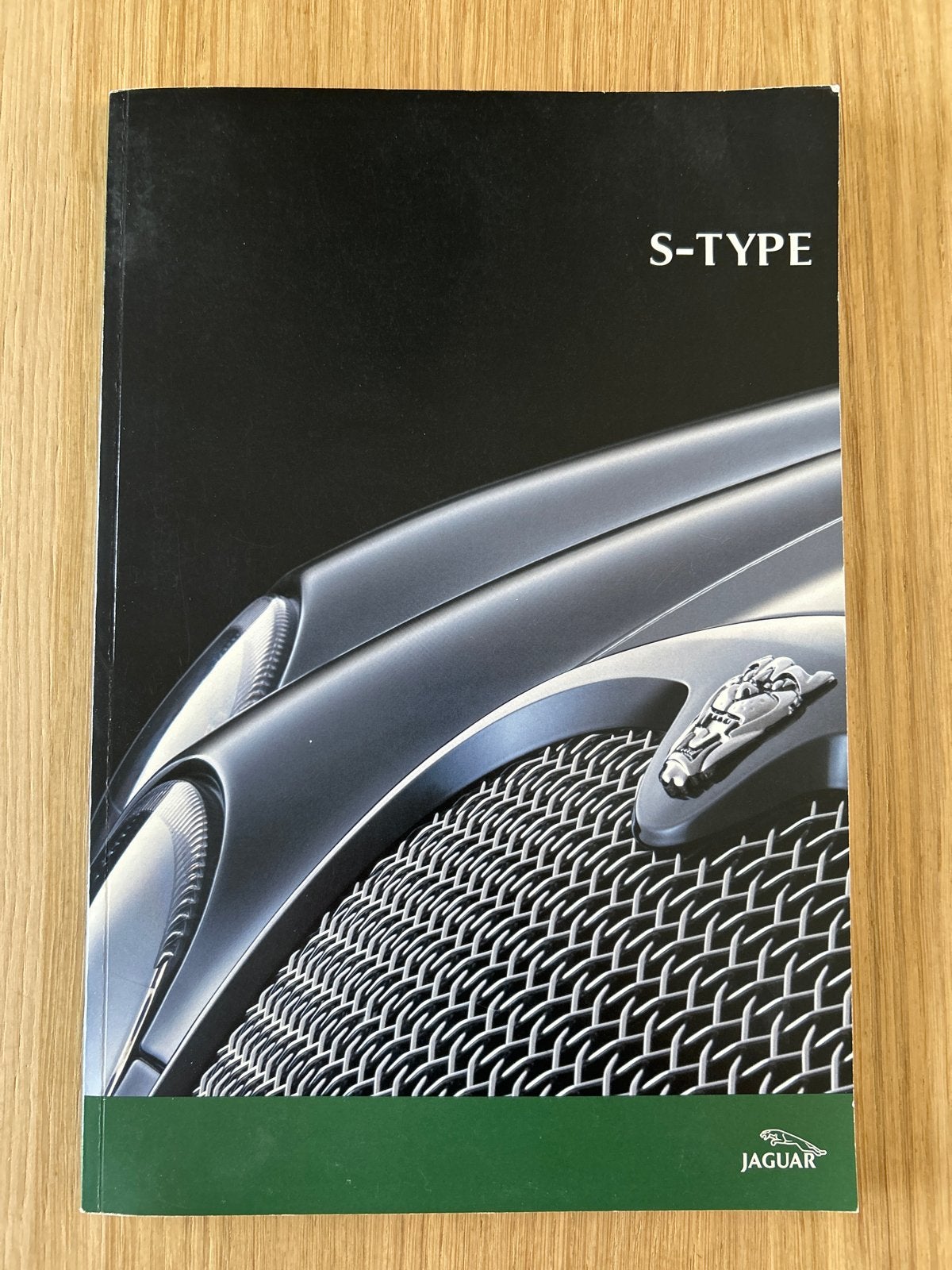 Jaguar S-Type brochure 2002 + prijslijst & kleurenkaart, Ophalen of Verzenden, Gelezen