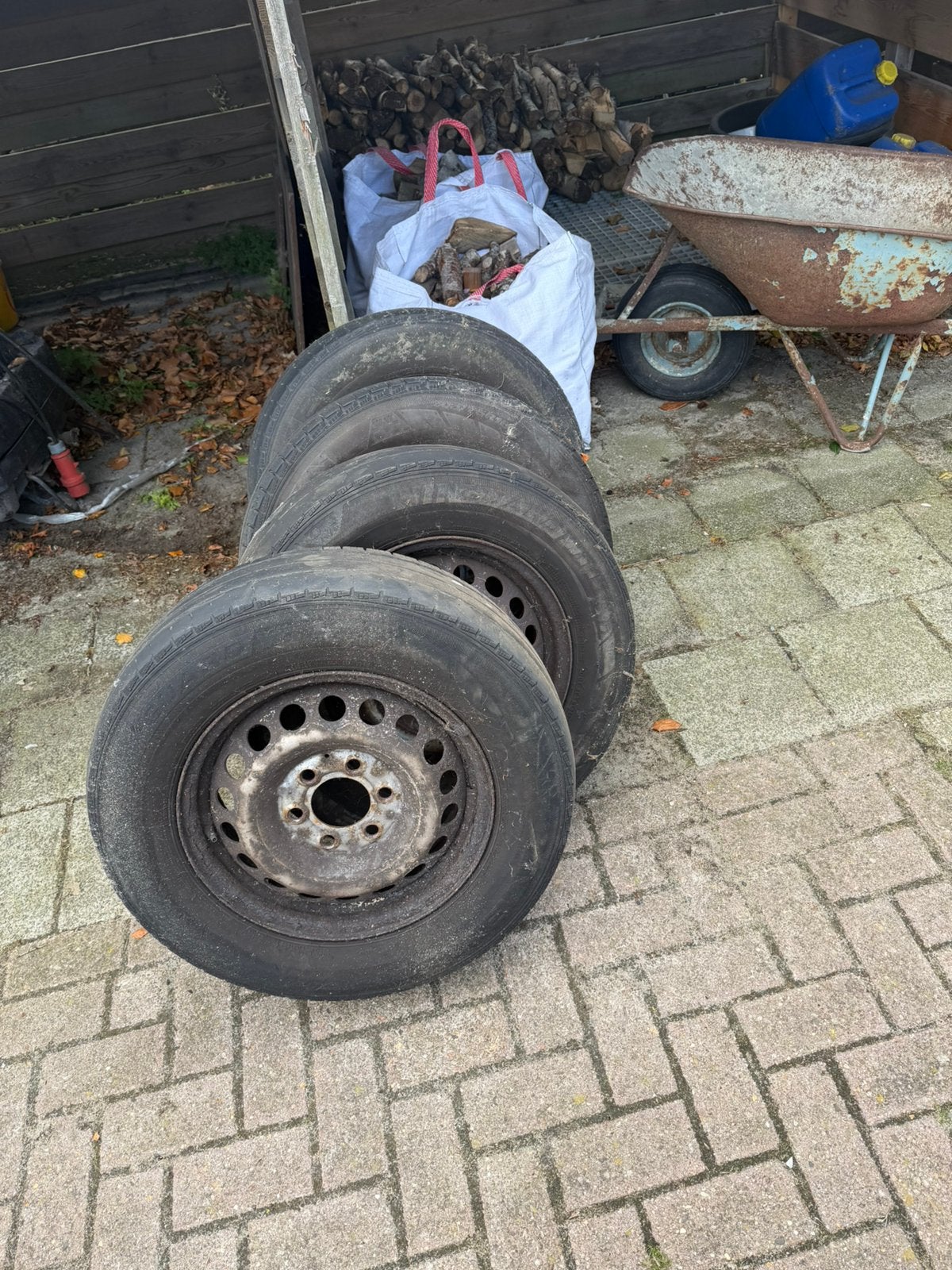 4 winterbanden voor sprinter banden velgen oke, Ophalen, Gebruikt