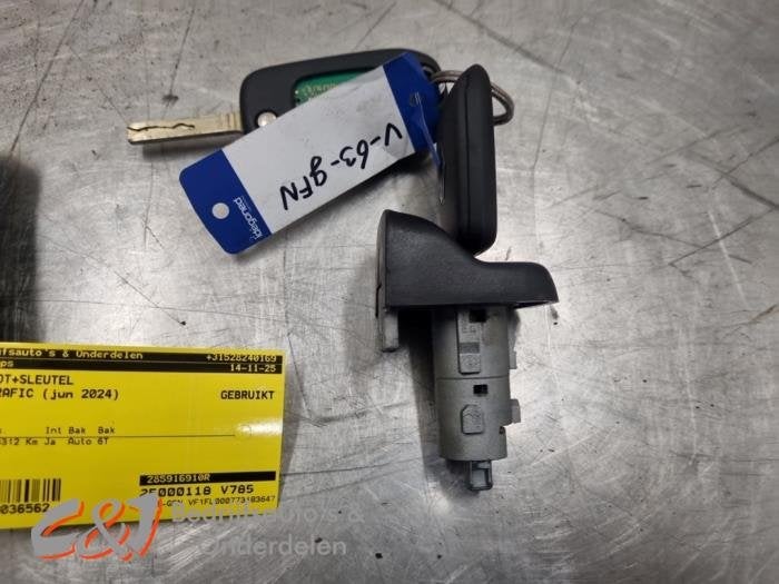 Kontaktslot + Sleutel van een Renault Trafic, Gebruikt, -, Renault, -