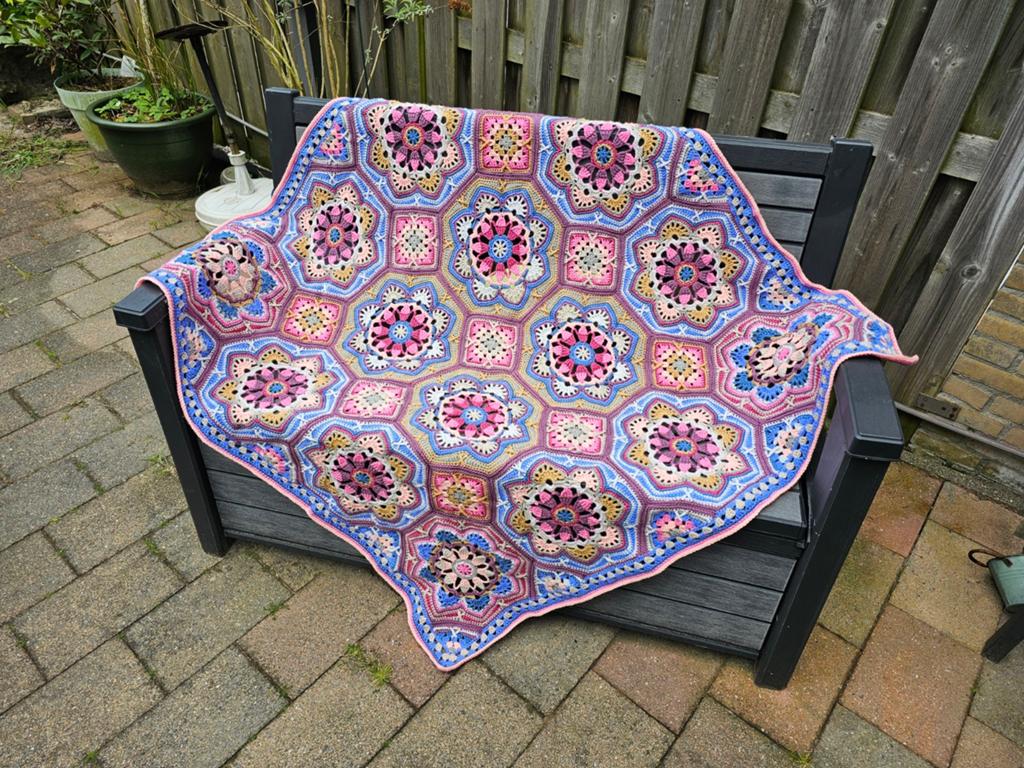 Gehaakte deken/plaid Persian tiles Magic., Hobby en Vrije tijd, Breien en Haken, Ophalen of Verzenden, Zo goed als nieuw, Haken