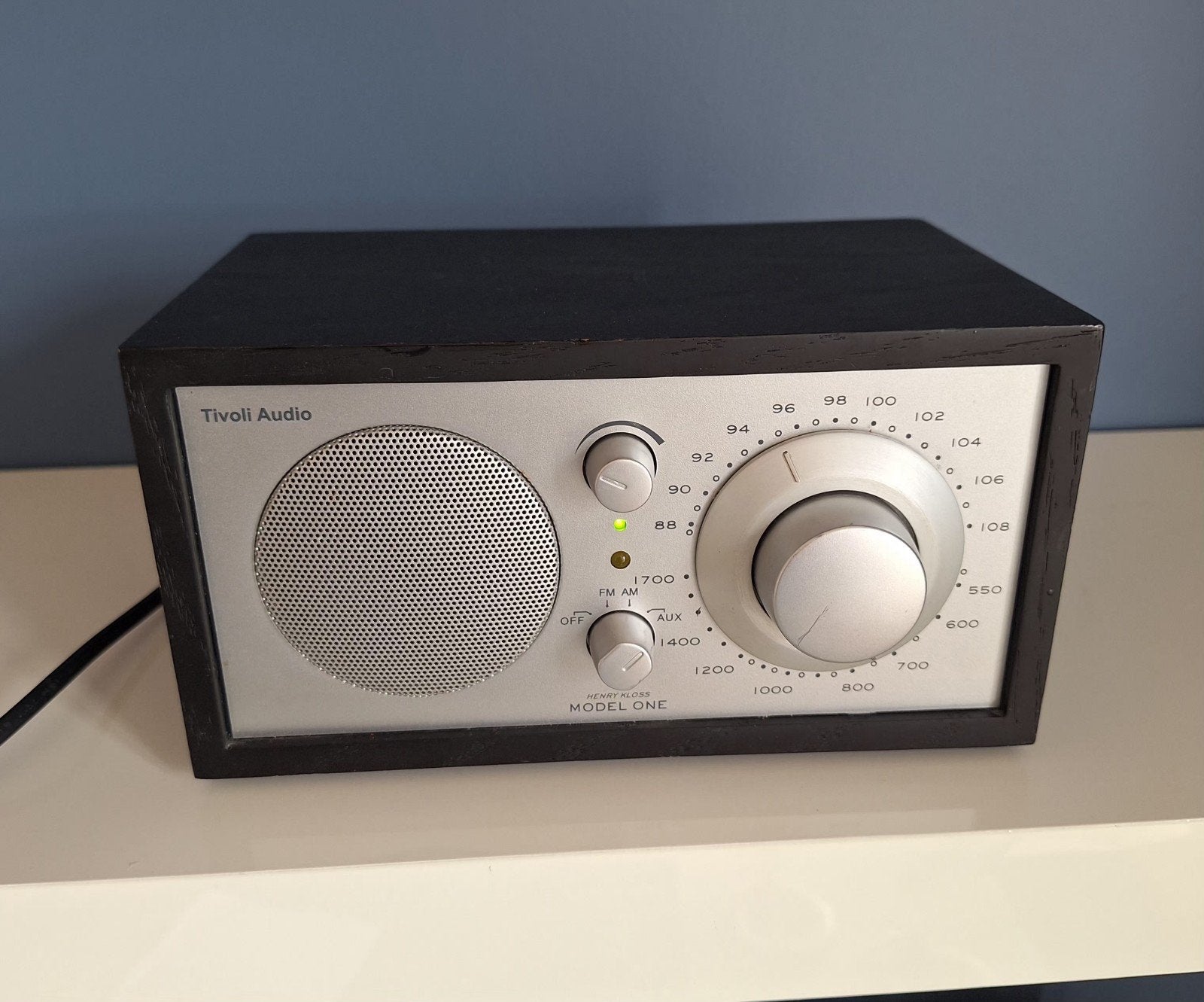 Tivoli Audio Model One Radio zonder Bluetooth Receiver, Ophalen of Verzenden, Zo goed als nieuw, Radio