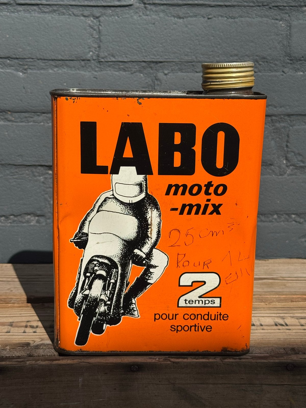 Vintage Labo Moto-Mix 2-takt olieblik - 2 liter, Gebruikt, ., ., .