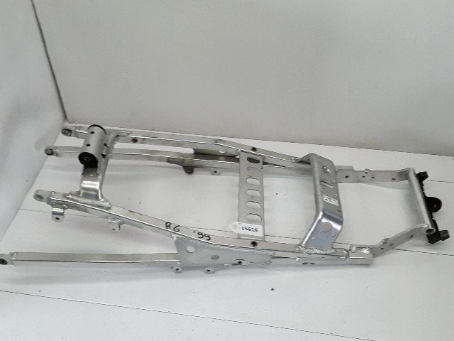 R6 1999 - 2002 Yamaha Subframe D1-25867
