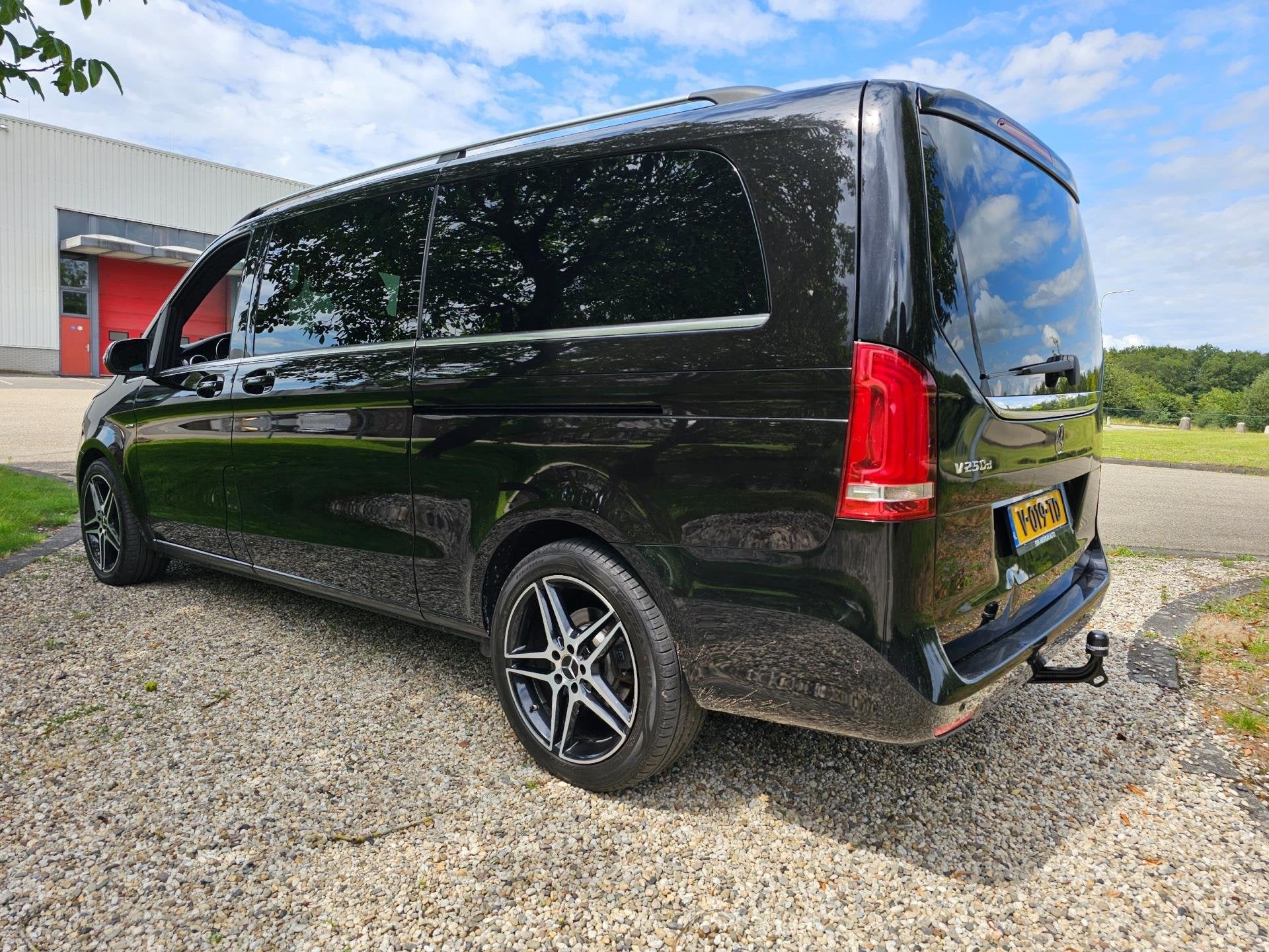 Mercedes-Benz V-klasse 250d Extra Lang DC Edition, Automaat, Achterwielaandrijving, Gebruikt, Euro 6