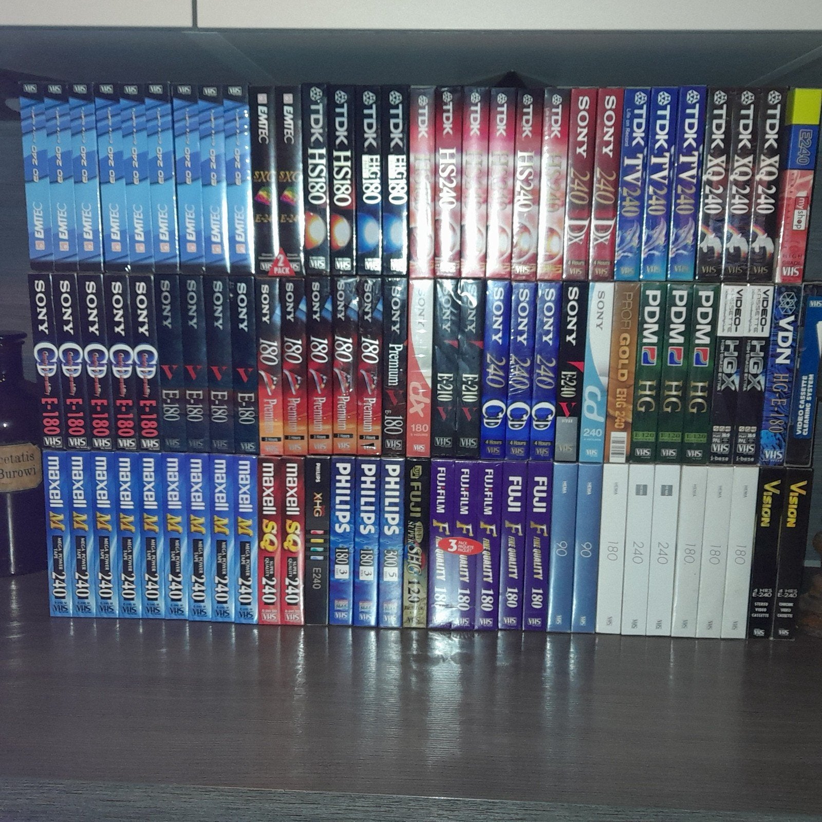 92 VHS videocassettes nieuw in verpakking - originele tapes, Cd's en Dvd's, Alle leeftijden, Overige genres, Ophalen of Verzenden
