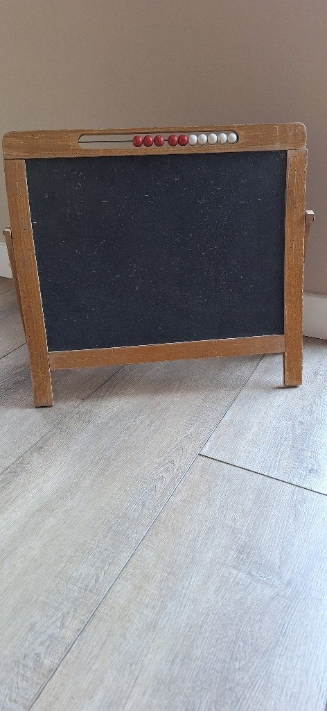 Oud Brocante Schoolbord / Krijtbord met telraam, Ophalen