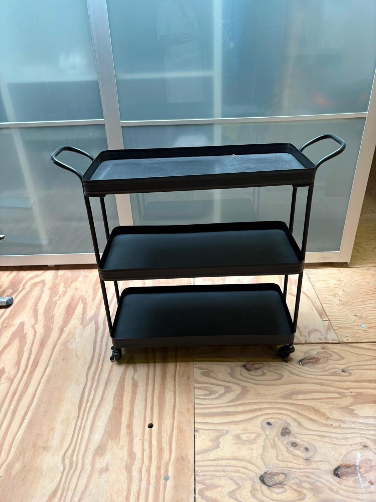 Zwart metalen serveerwagen/trolley met 3 planken, Ophalen, Zo goed als nieuw, Onbekend, Onbekend